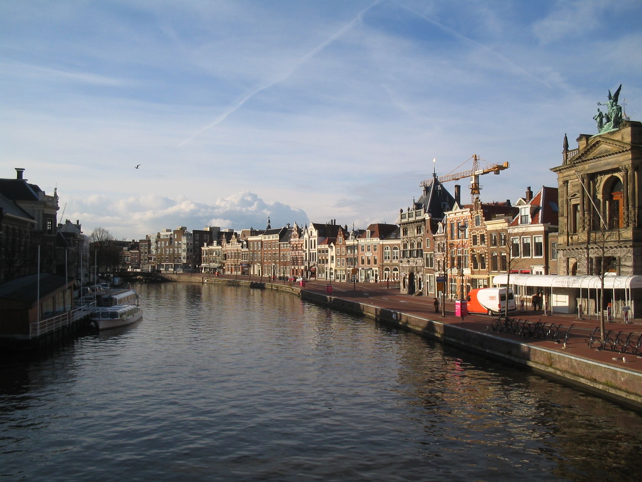 2048x1536 Haarlem