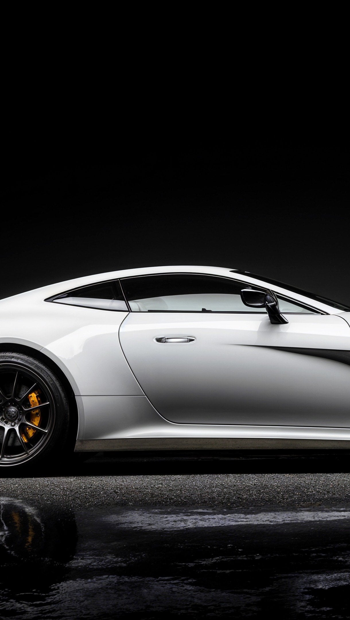 1220x2160 White sports car on a black background Wallpaper 4K for iPhone and Mobile Phone