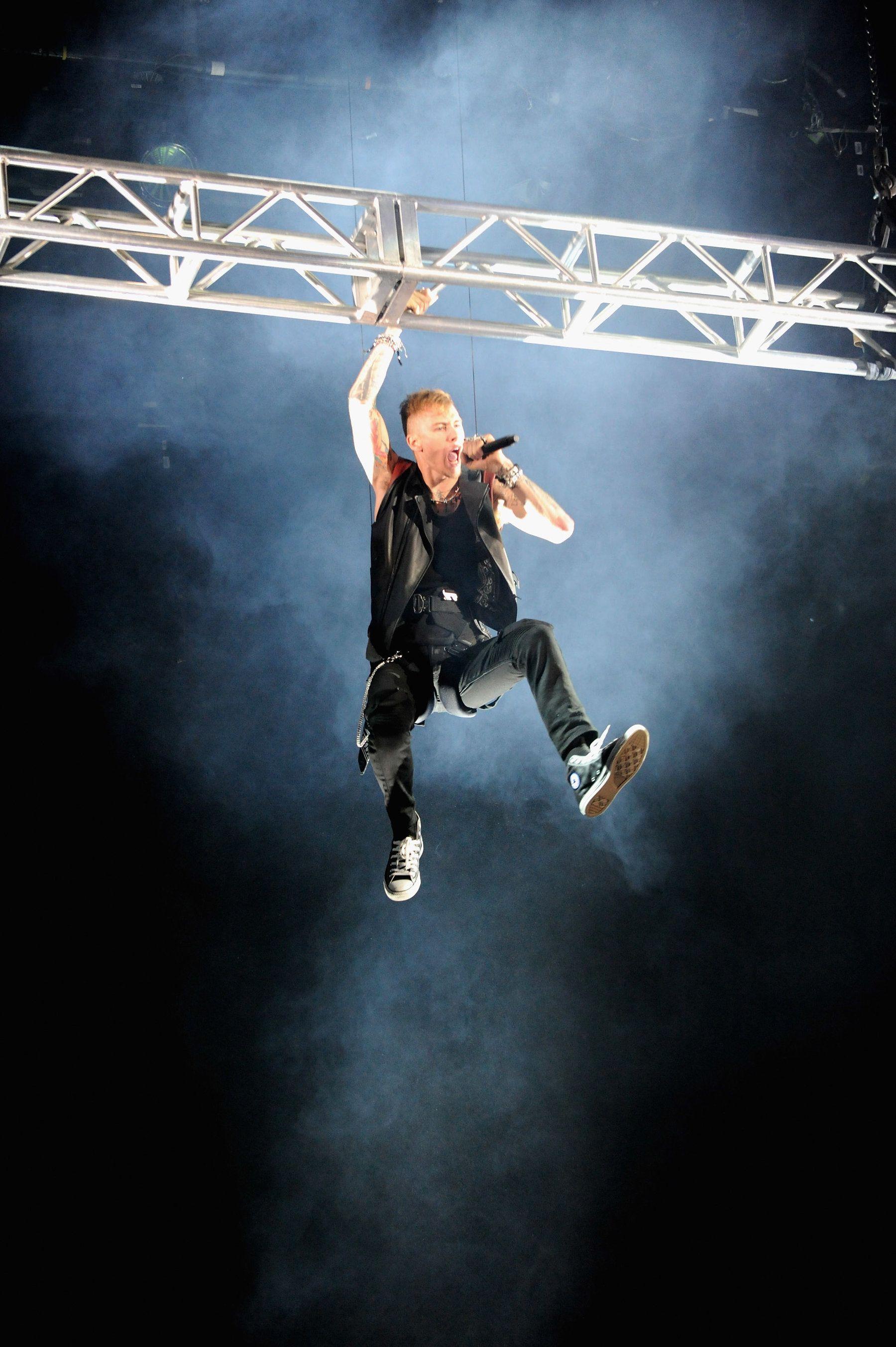 1800x2705 Don't Call Him Machine Gun Kelly