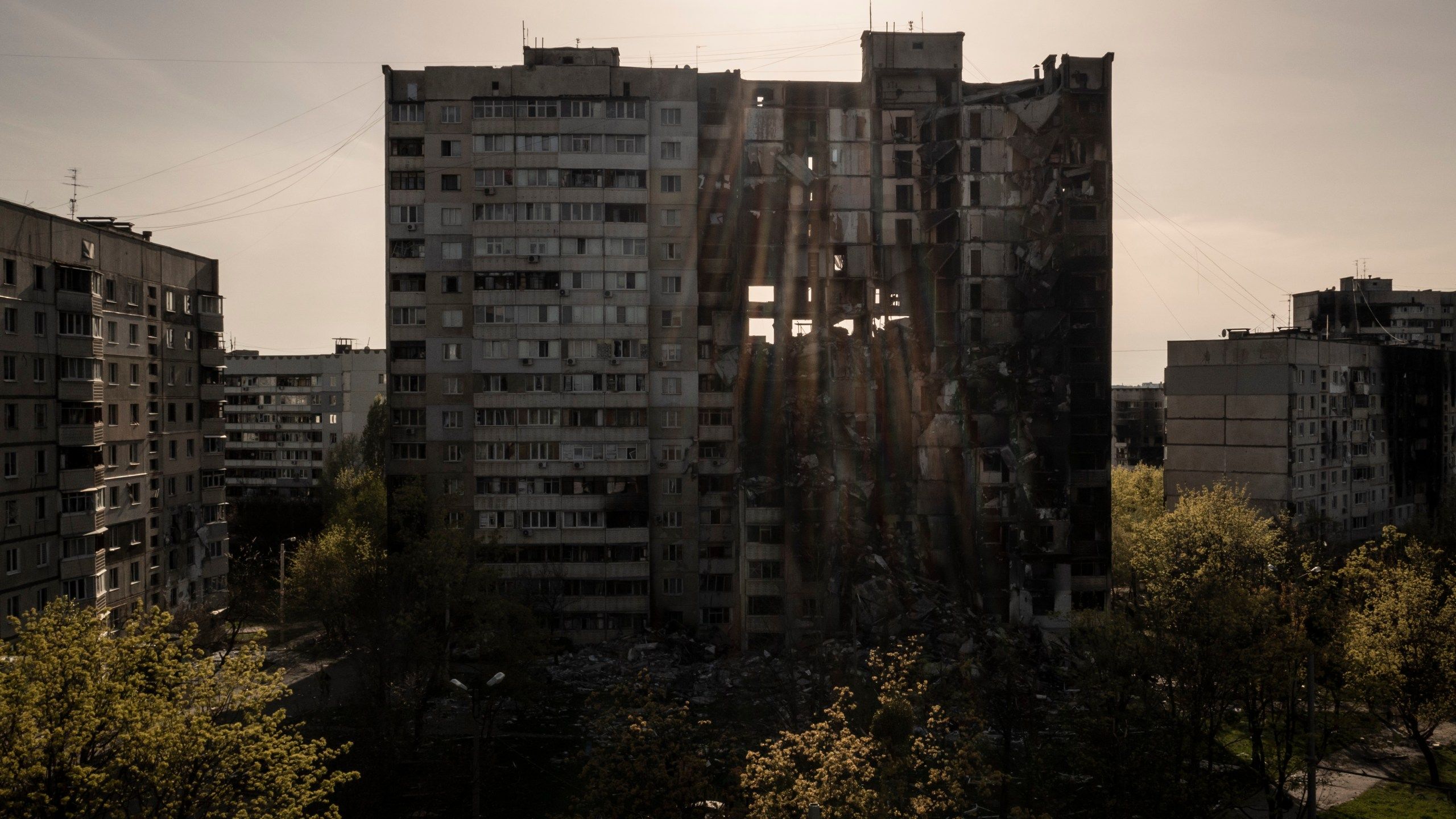 2560x1440 Live updates. Russian military threatens strikes in Kyiv