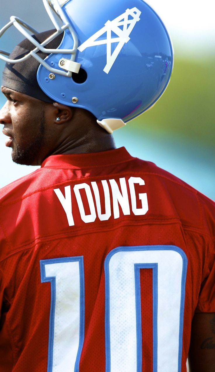 736x1275 Vince Young