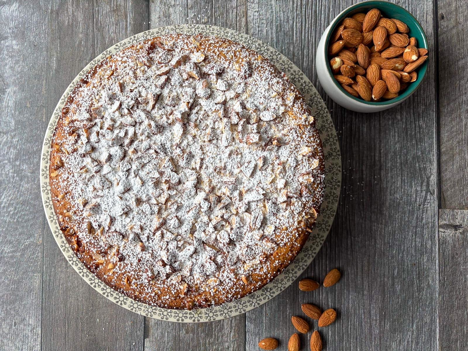 1600x1200 Greek nistisimi amygdalopita, Vegan almond cake