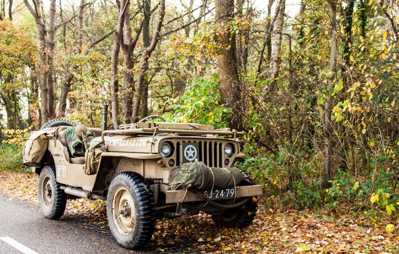 1332x850 Army Jeep Wallpaper