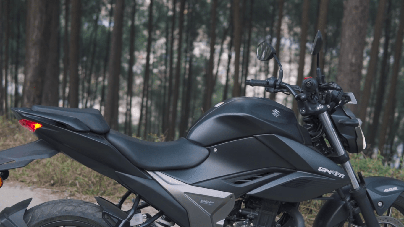1366x768 Suzuki Gixxer 250 First Ride Review: Impressive Powertrain Numbers!