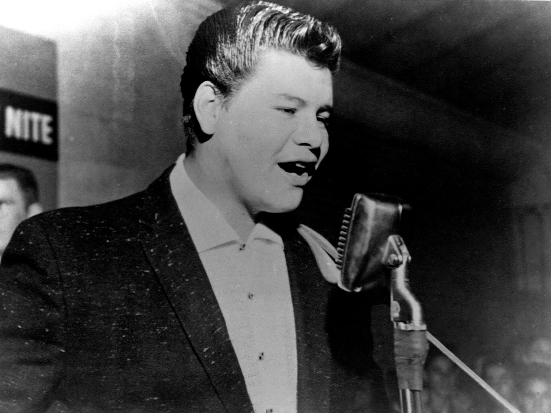 1920x1440 San Antonio concert to honor Richie Valens, 'La Bamba' film