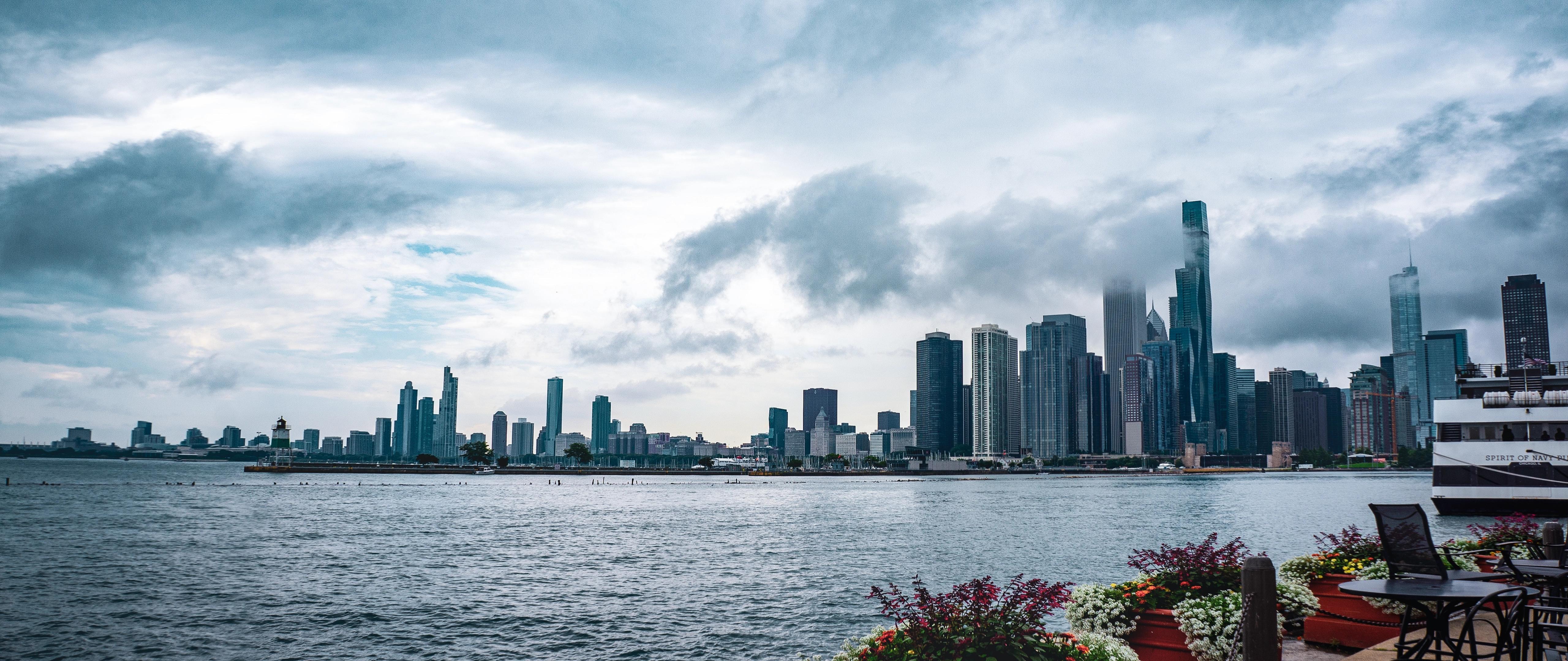 5120x2160 Revisiting Chicago after 13 Years (OC) [5120x2160]