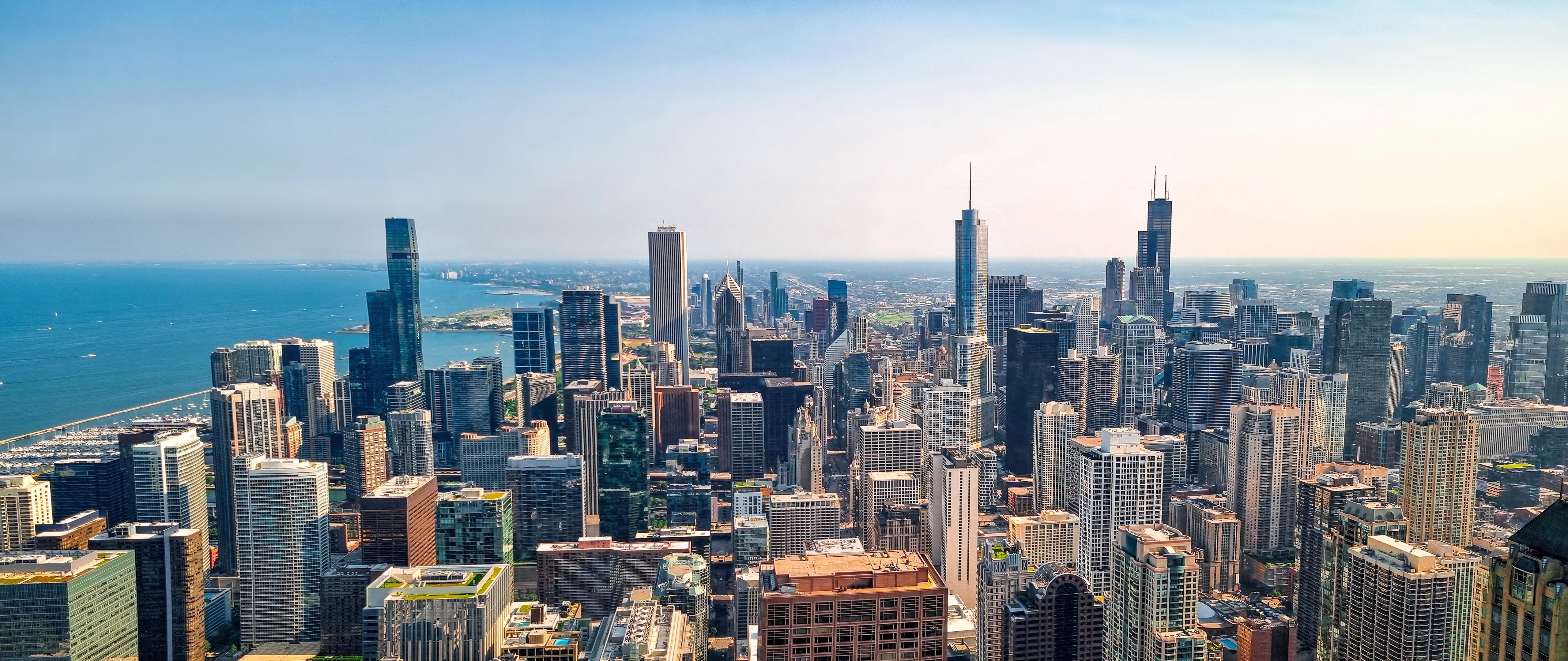 5120x2160 Revisiting Chicago after 13 Years (OC) [5120x2160]