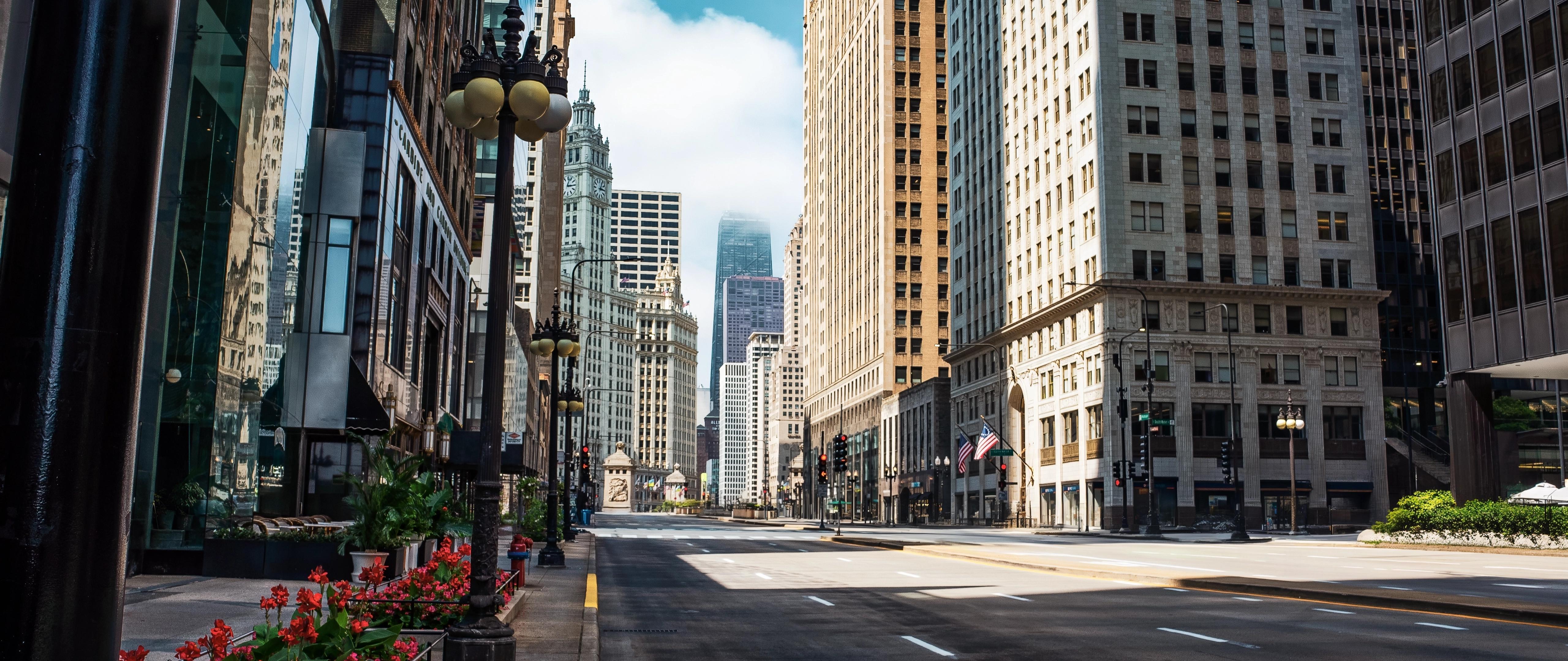 5120x2160 Revisiting Chicago after 13 Years (OC) [5120x2160]