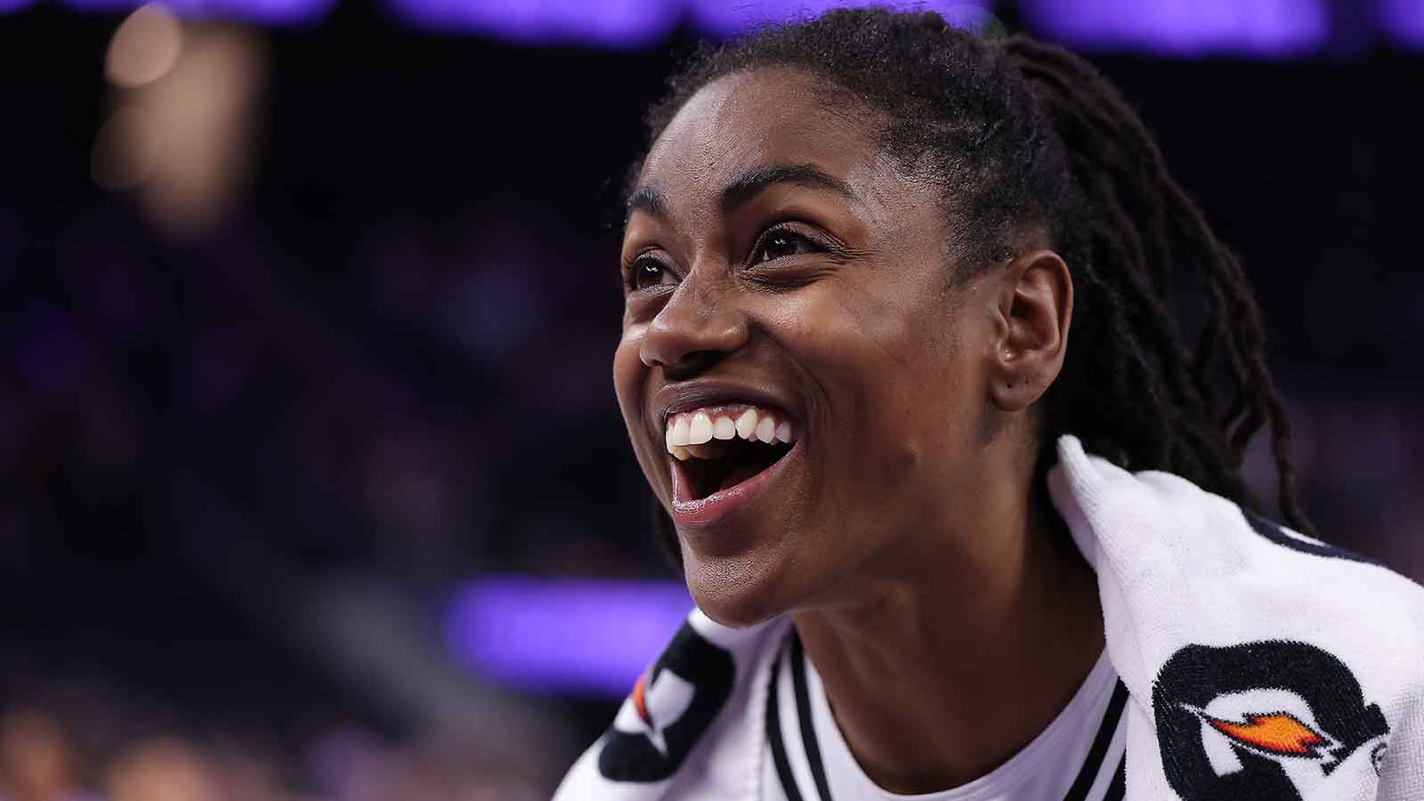 1600x900 Valkyries news: Tiffany Hayes on what brought her back to Golden State for 13th season