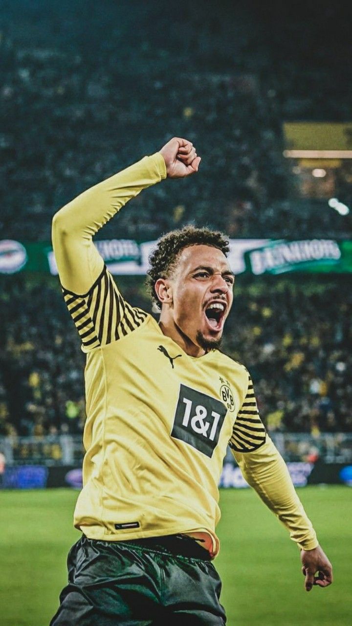 720x1280 Donyell Malen