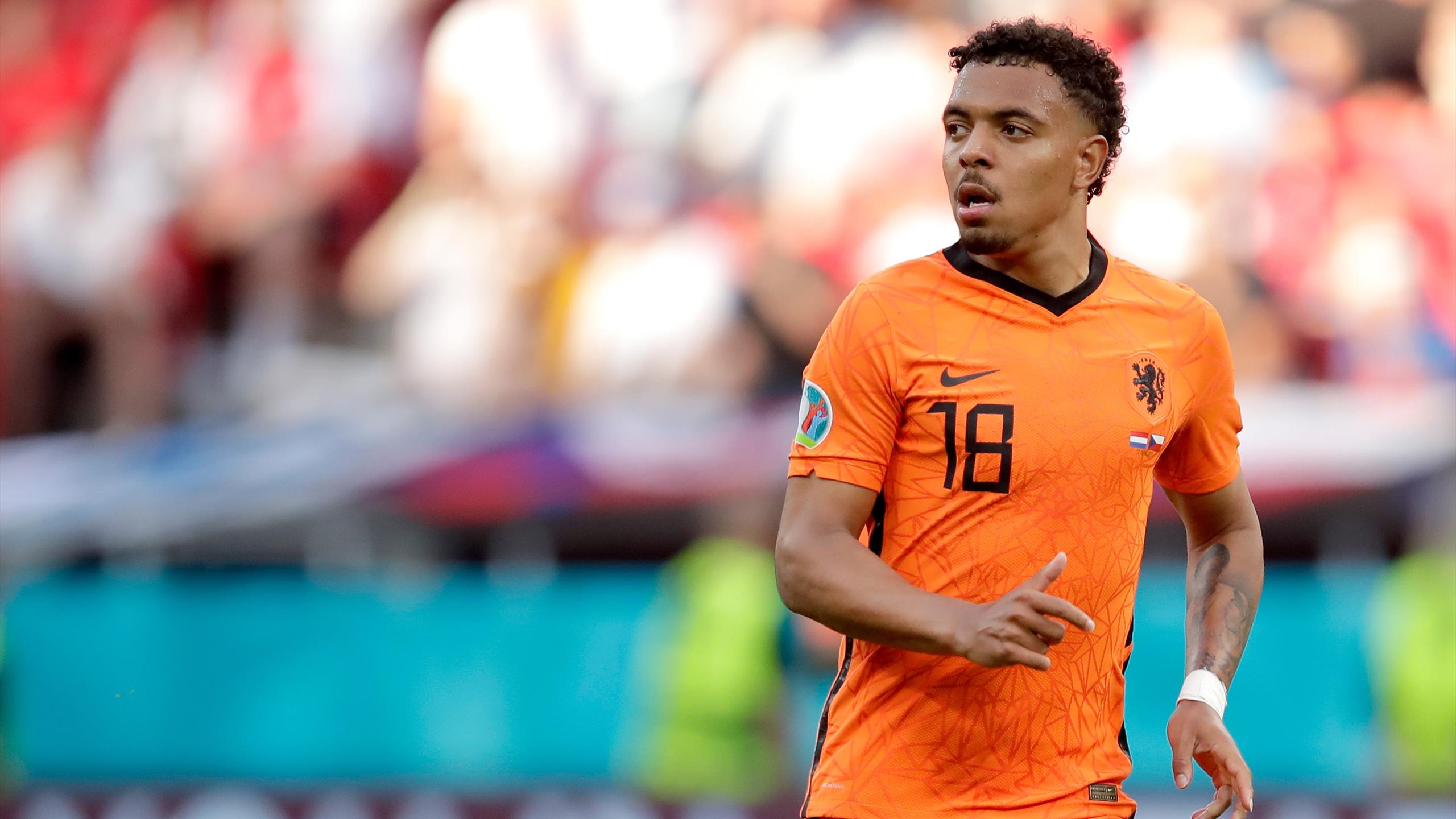 2560x1440 Transfer news target Donyell Malen set to leave PSV, confirms club boss Roger Schmidt