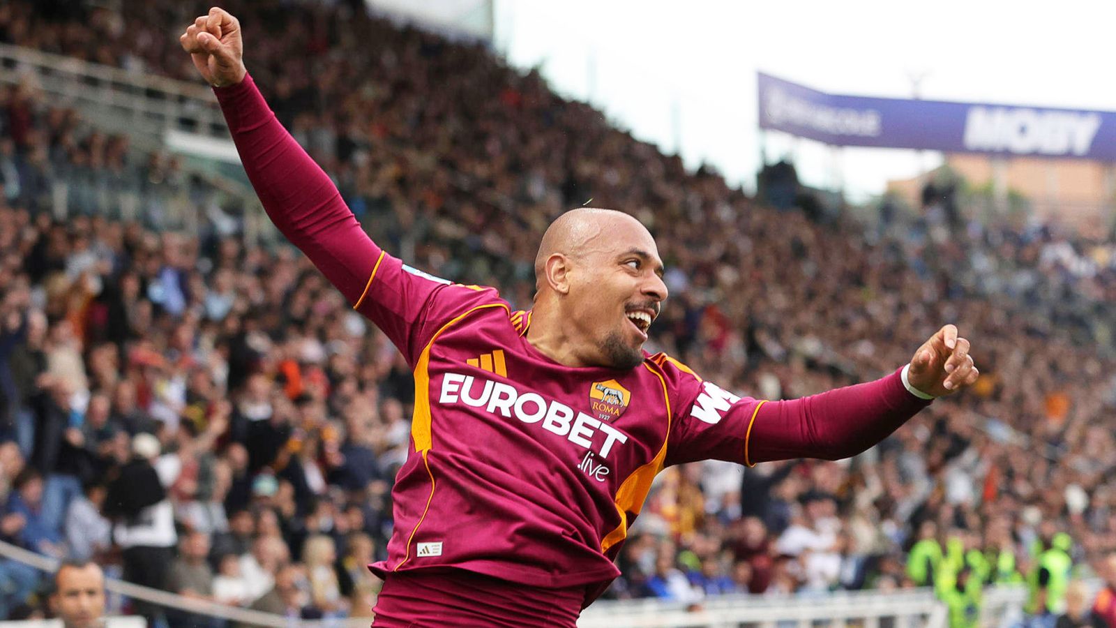 1600x900 Donyell Malen lässt die Roma von der Champions League träumen. Fußball News