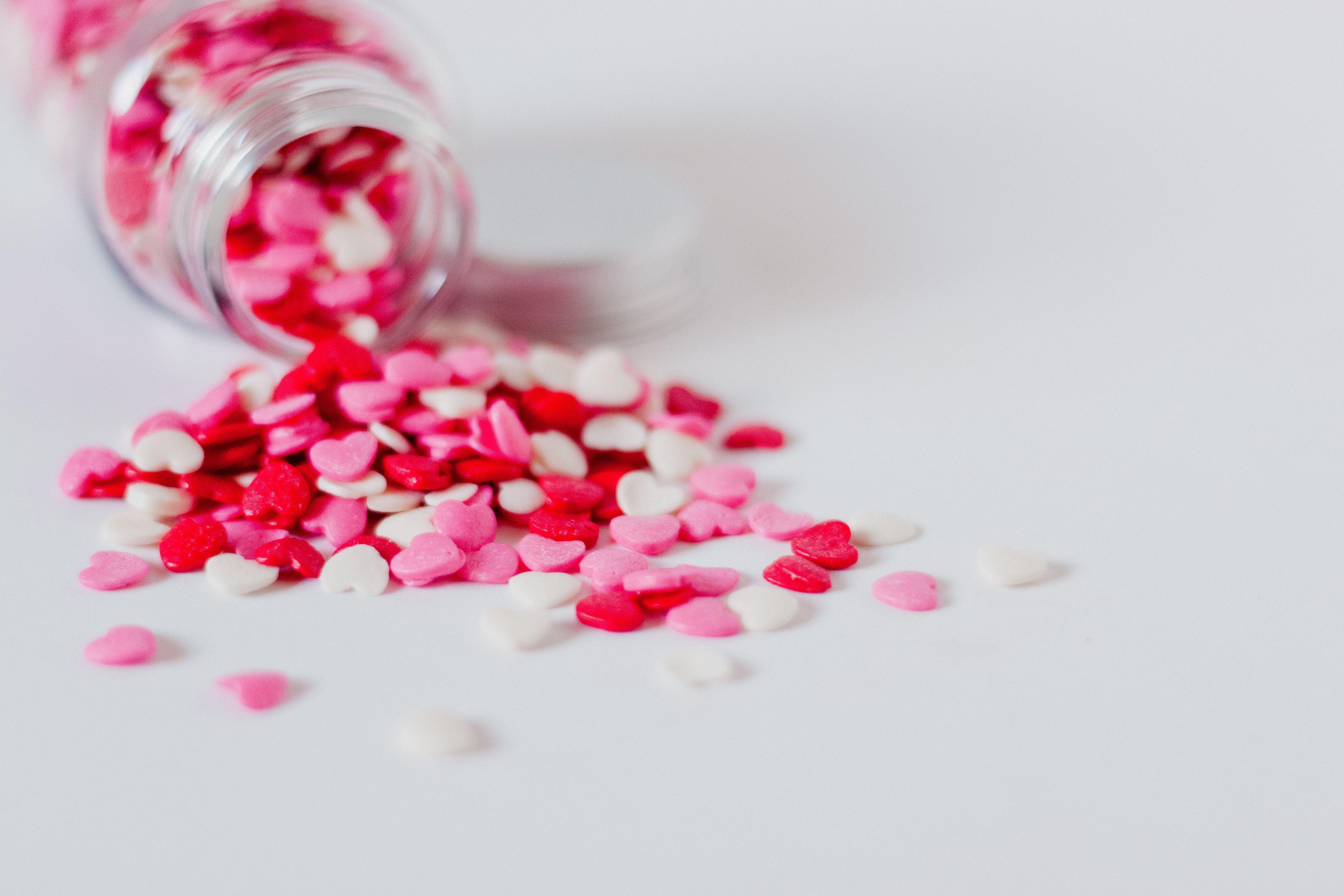 4752x3168 5616x3744 #color, #fun, #valentine, #Free , #colorful, #red, #heart, #cute background, #candy, #saturated, #sugar, #pink, #love, # sprinkles, #love background, #background, #colour, #love wallpaper, #sweet, #white, #wallpaper