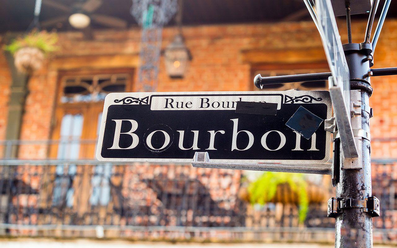 1280x800 Bourbon Street New Orleans: Dining, Night Life & Fun