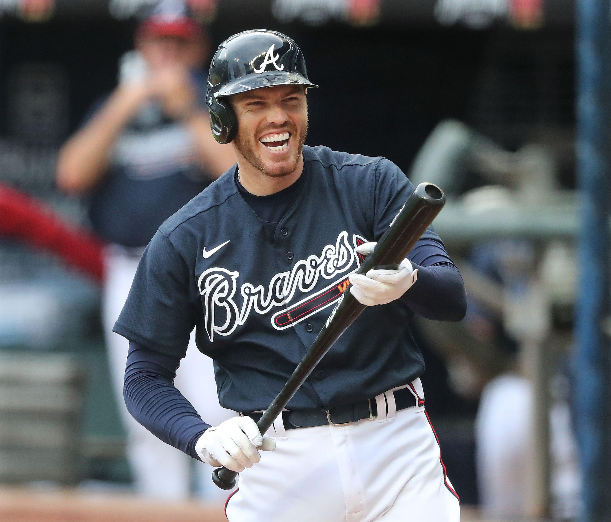 2600x2222 Freddie Freeman back with Braves, aiming for opening day