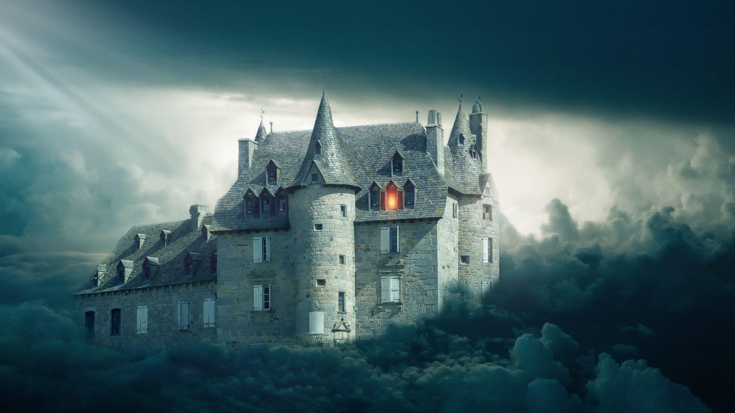 2560x1440 Download wallpaper: Gothic castle 2560x1440