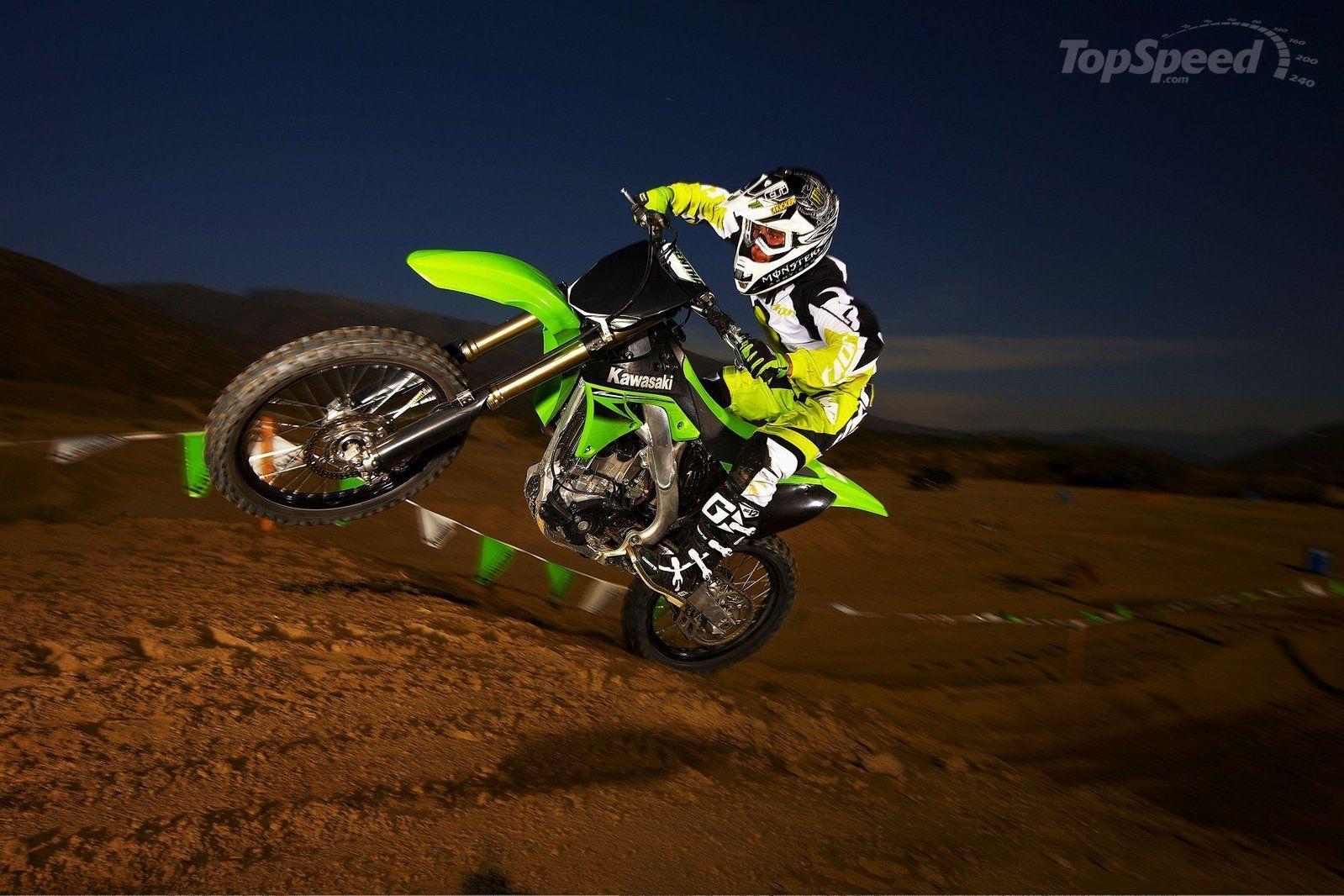 1599x1066 Kawasaki Monster Wallpaper