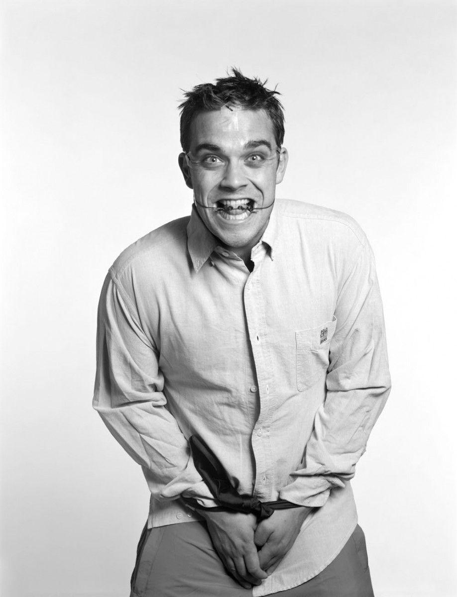 918x1200 Robbie Williams wallpaper