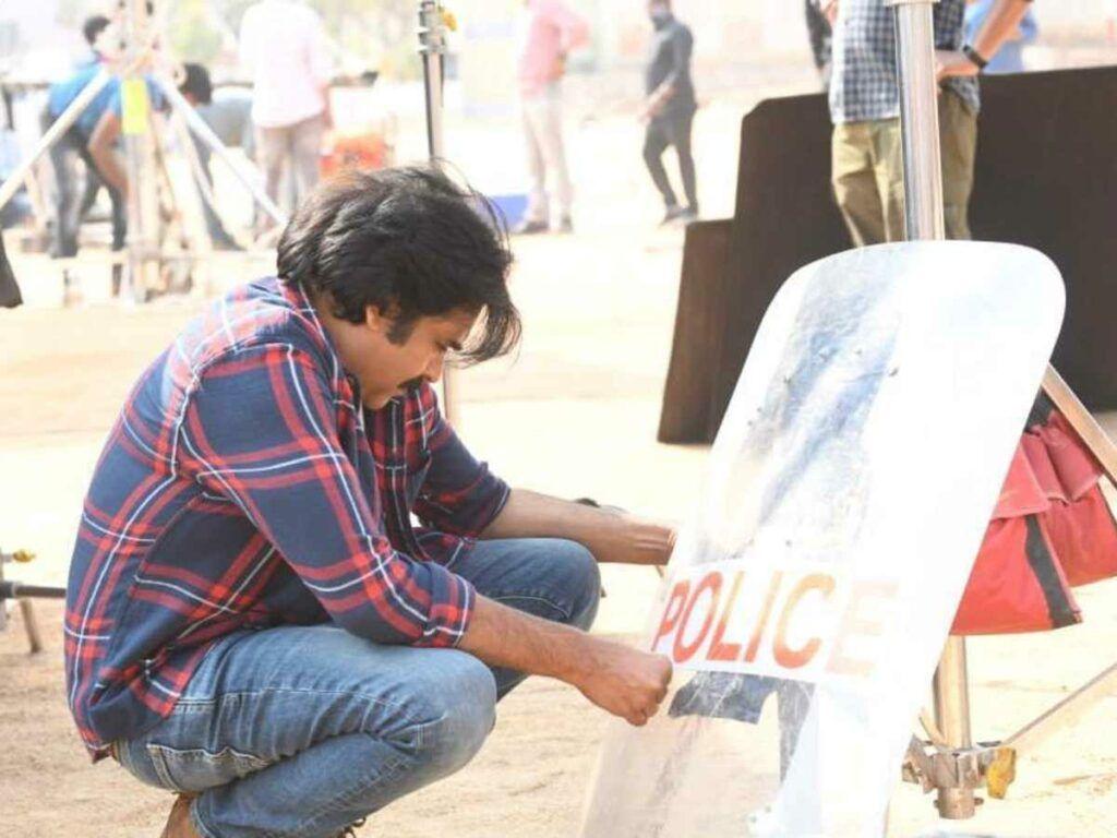 1024x768 Pawan removes 'Police' sticker from the shield