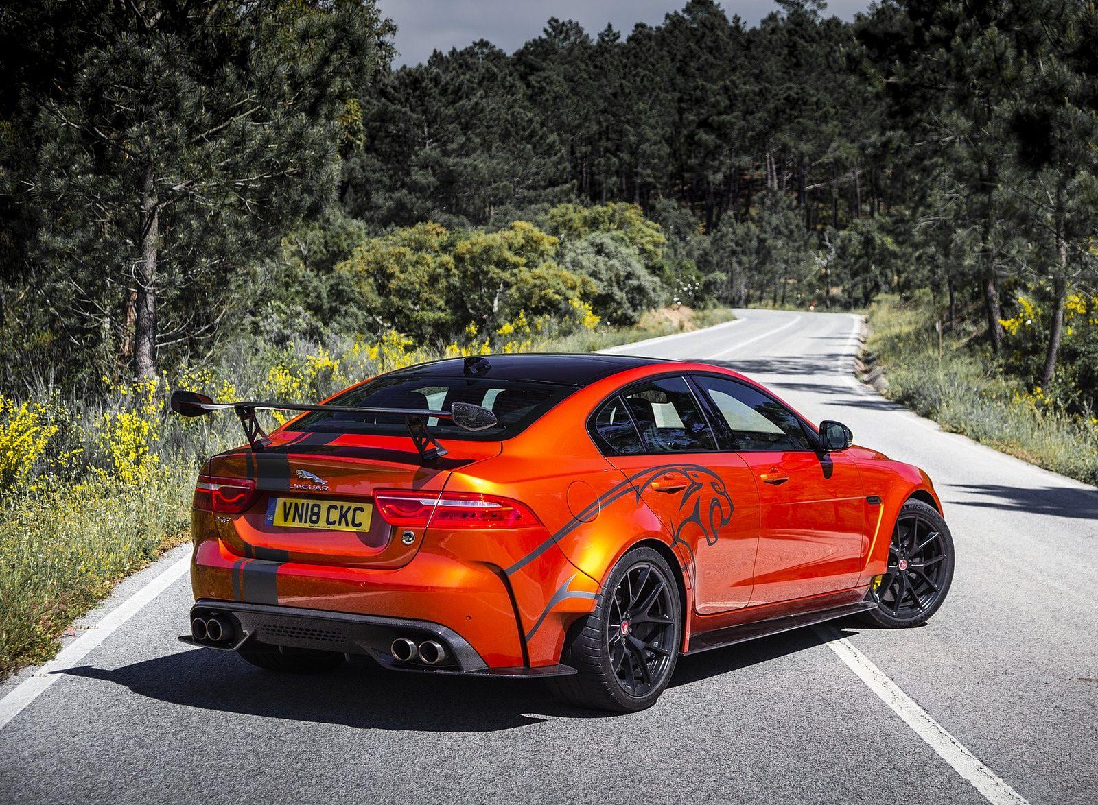 1600x1174 Jaguar XE SV Project 8 Rear Three Quarter Wallpaper (23)