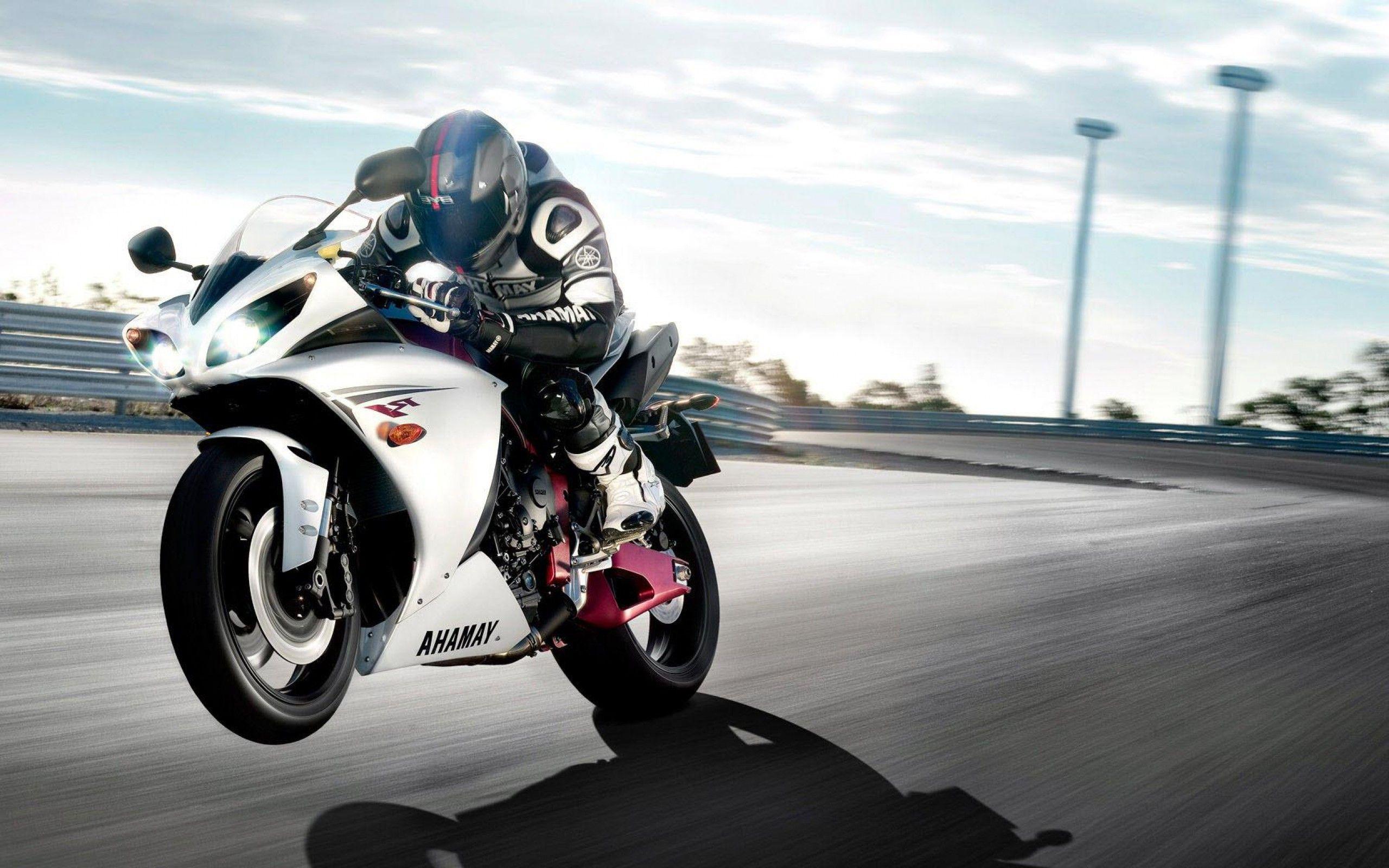 2560x1600 Motorcycle Wallpaper HD