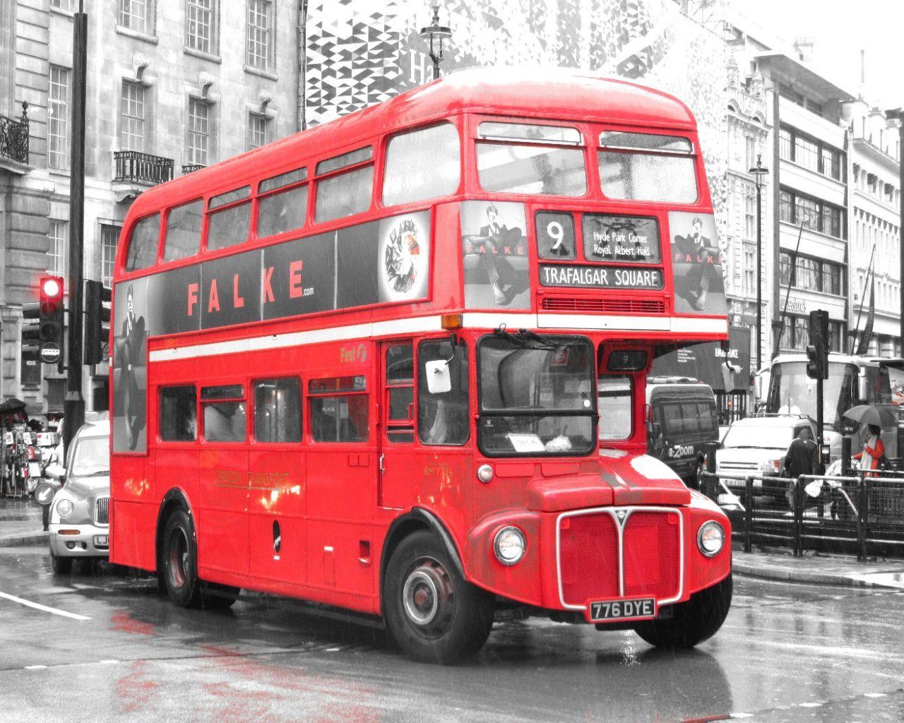 1280x1024 London Bus Wallpaper