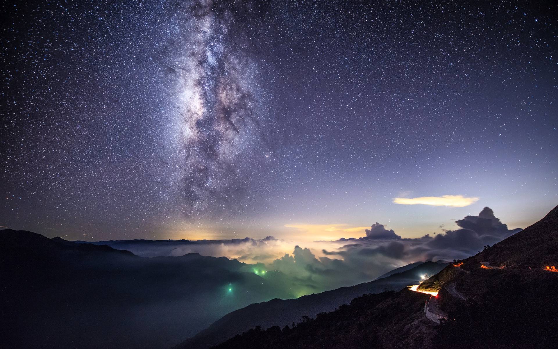 1920x1200 Wallpaper and Picture: Milky Way