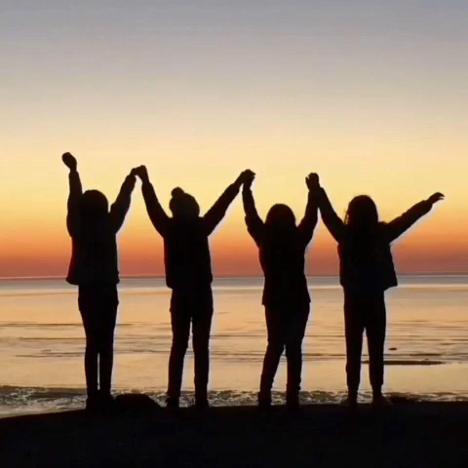 1536x1536 Background Friend Tumblr Friends Wallpaper