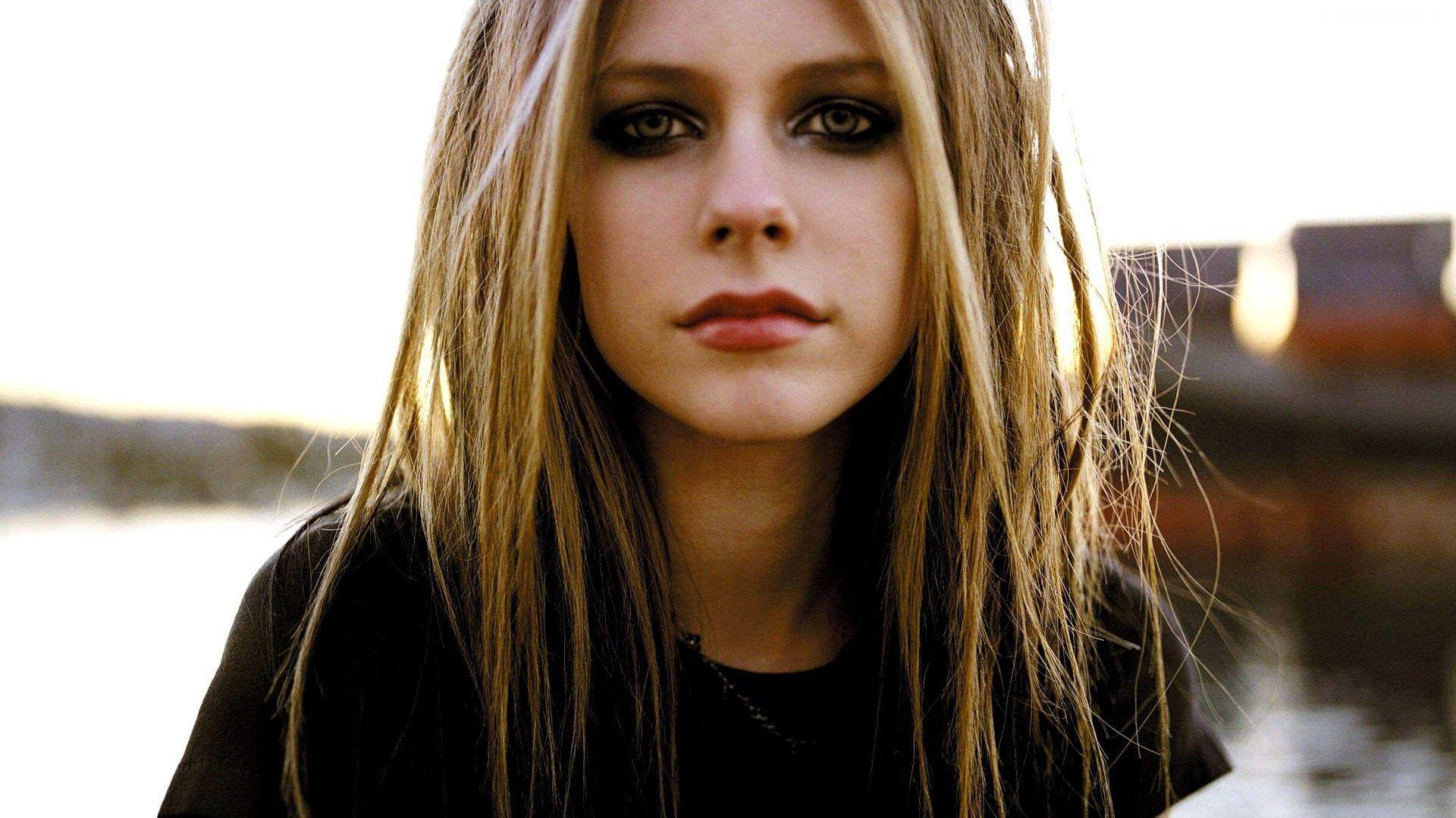 Avril Lavigne Wallpaper 4K Canadian singer 8268