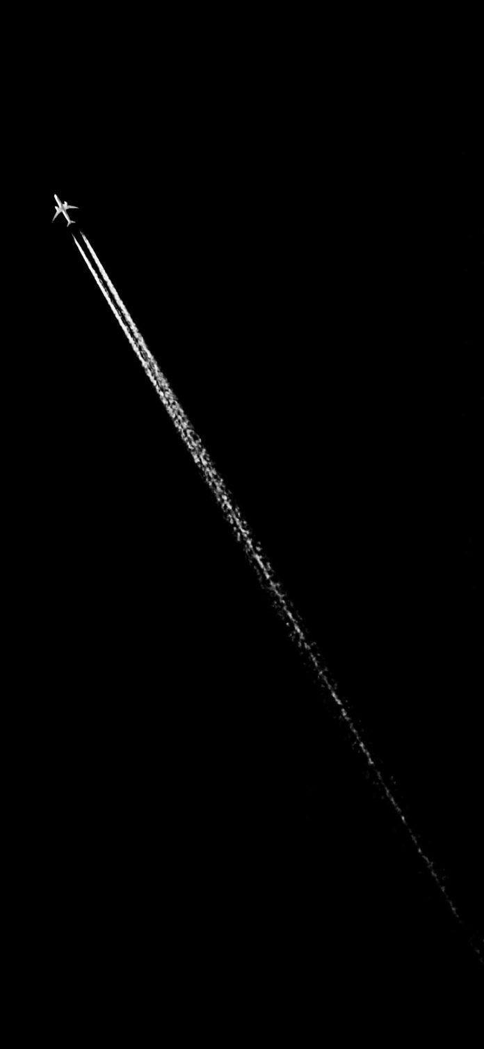 696x1507 Jet Black All Black Wallpaper