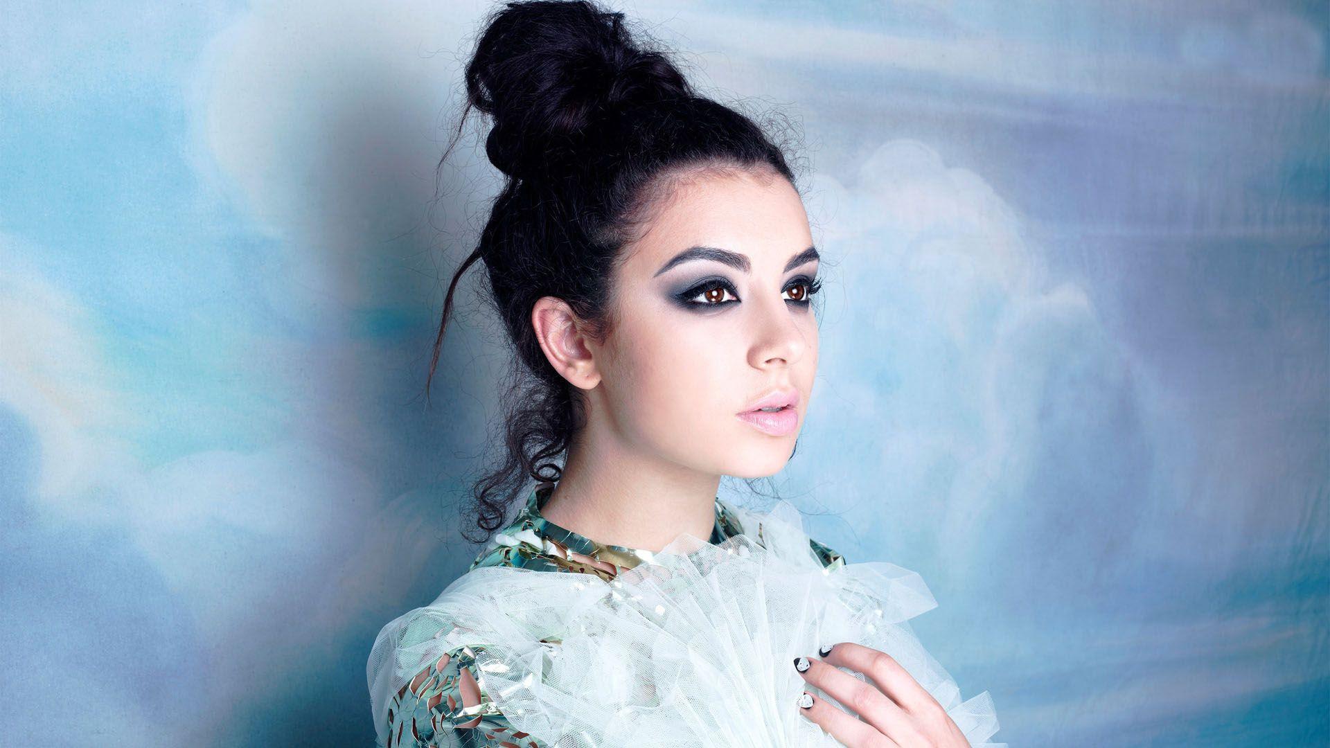 1920x1080 Charli XCX