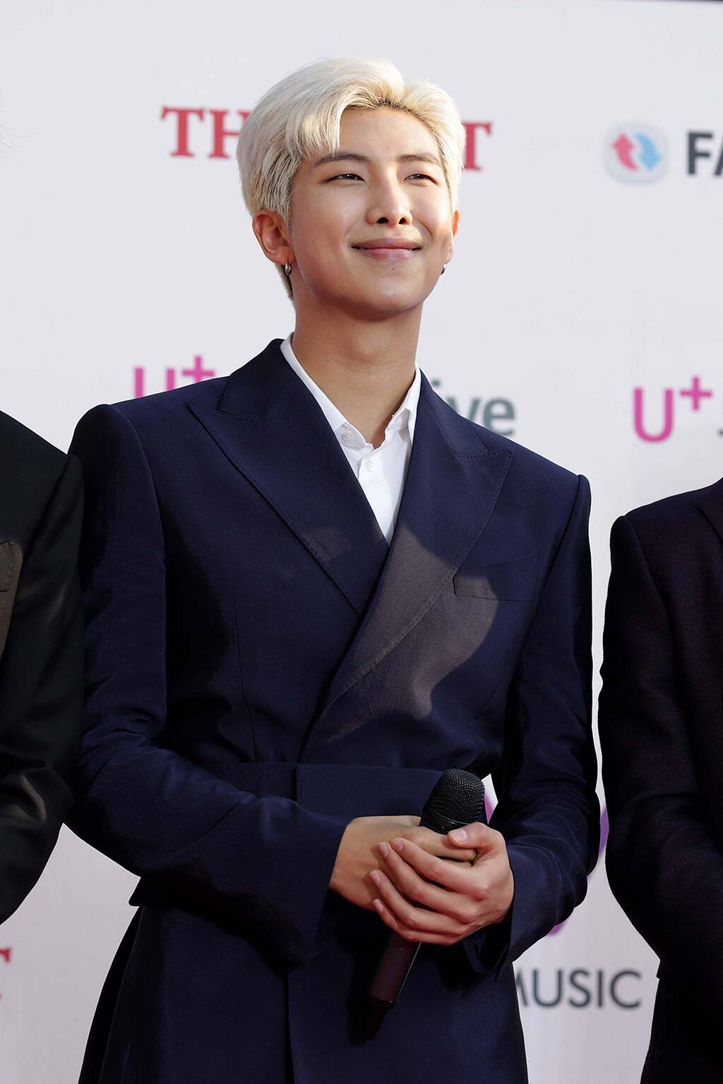 1024x1536 BTS' RM Updates Fans With Adorable New Photo On His Birthday! Online