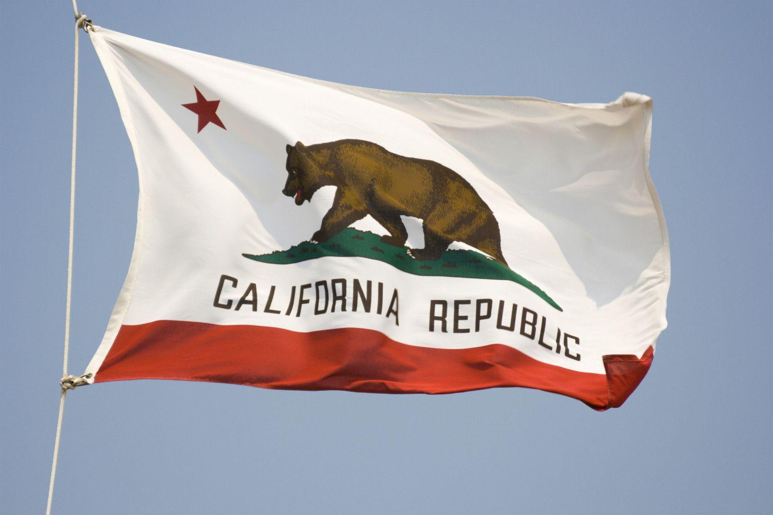 1536x1024 California Flag Wallpaper