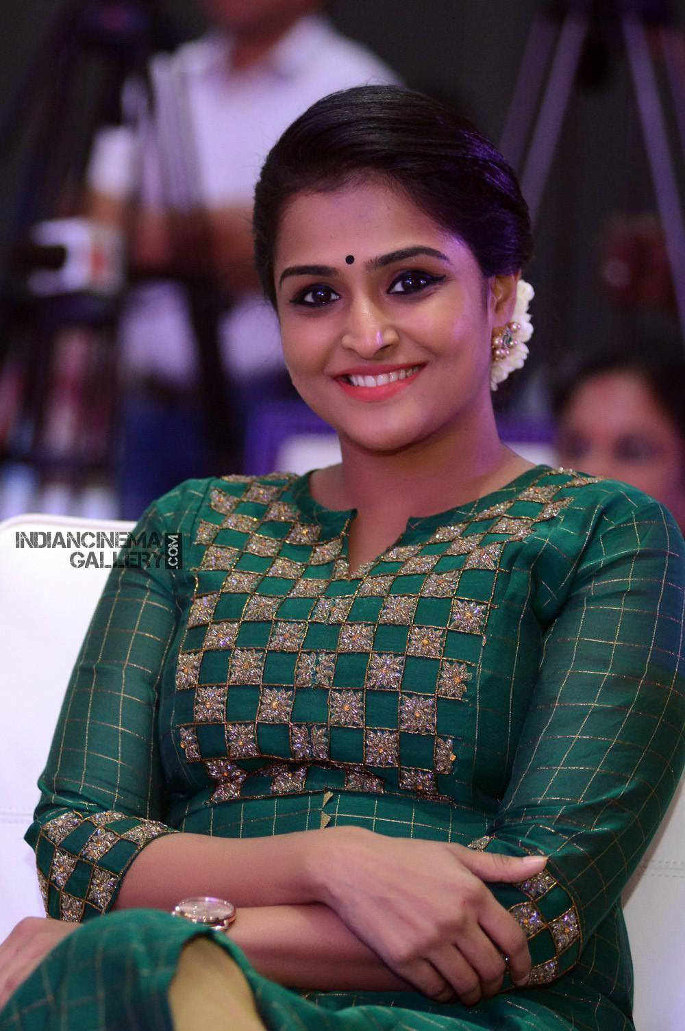 1000x1505 Remya Nambeesan Photo including Actress Remya Nambeesan Latest Stills. Most beautiful indian actress, Bollywood girls, Bollywood actress hot photo