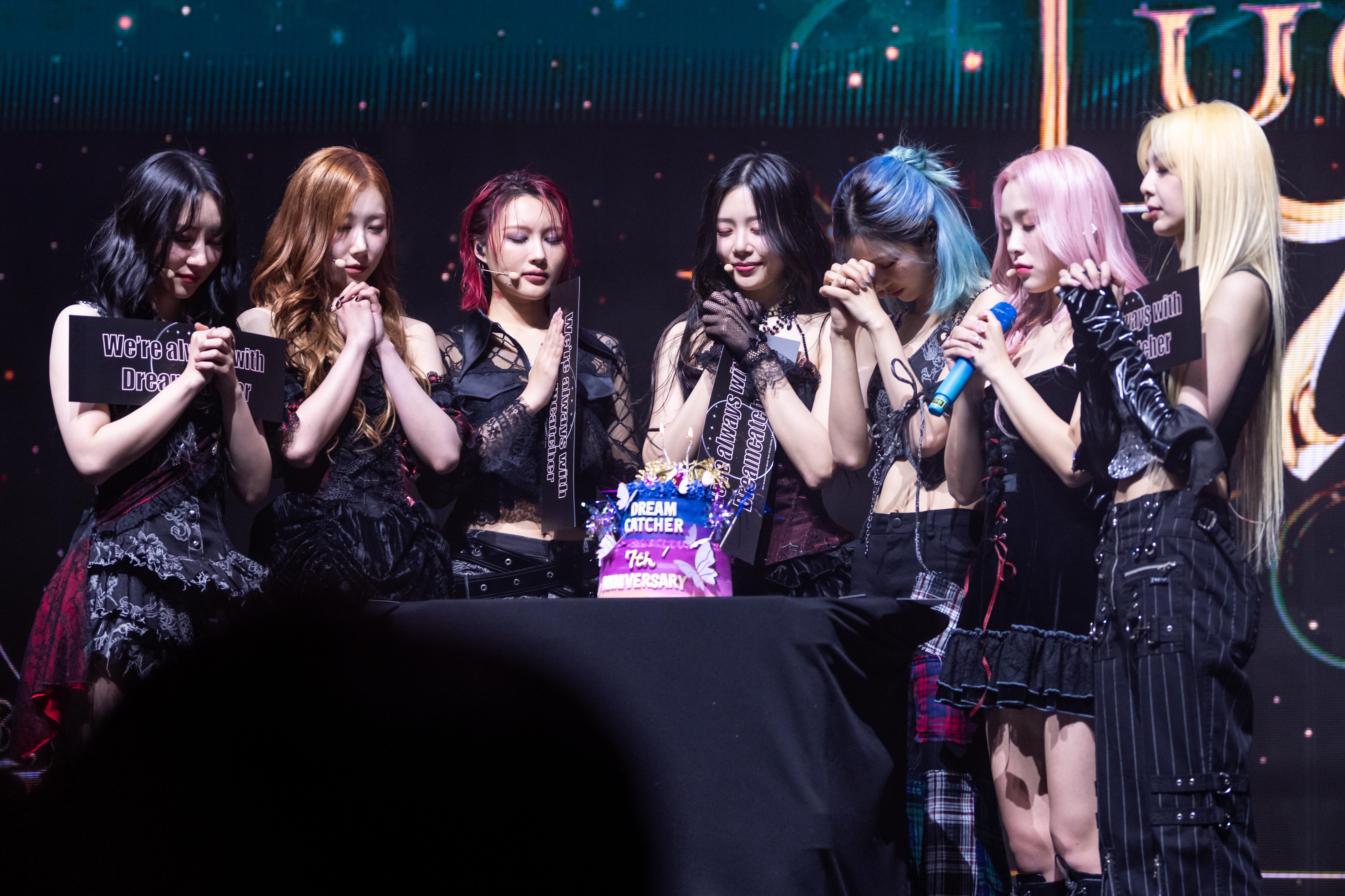5817x3877 My Dreamcatcher photo from the Seoul concert