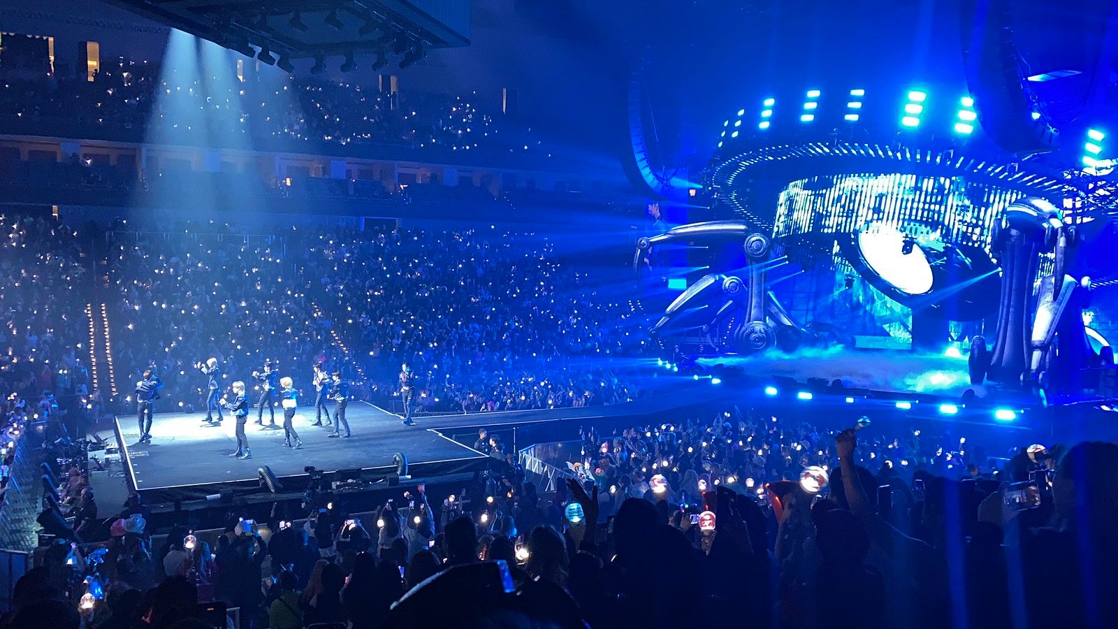 1600x900 Kpop Concert 2023
