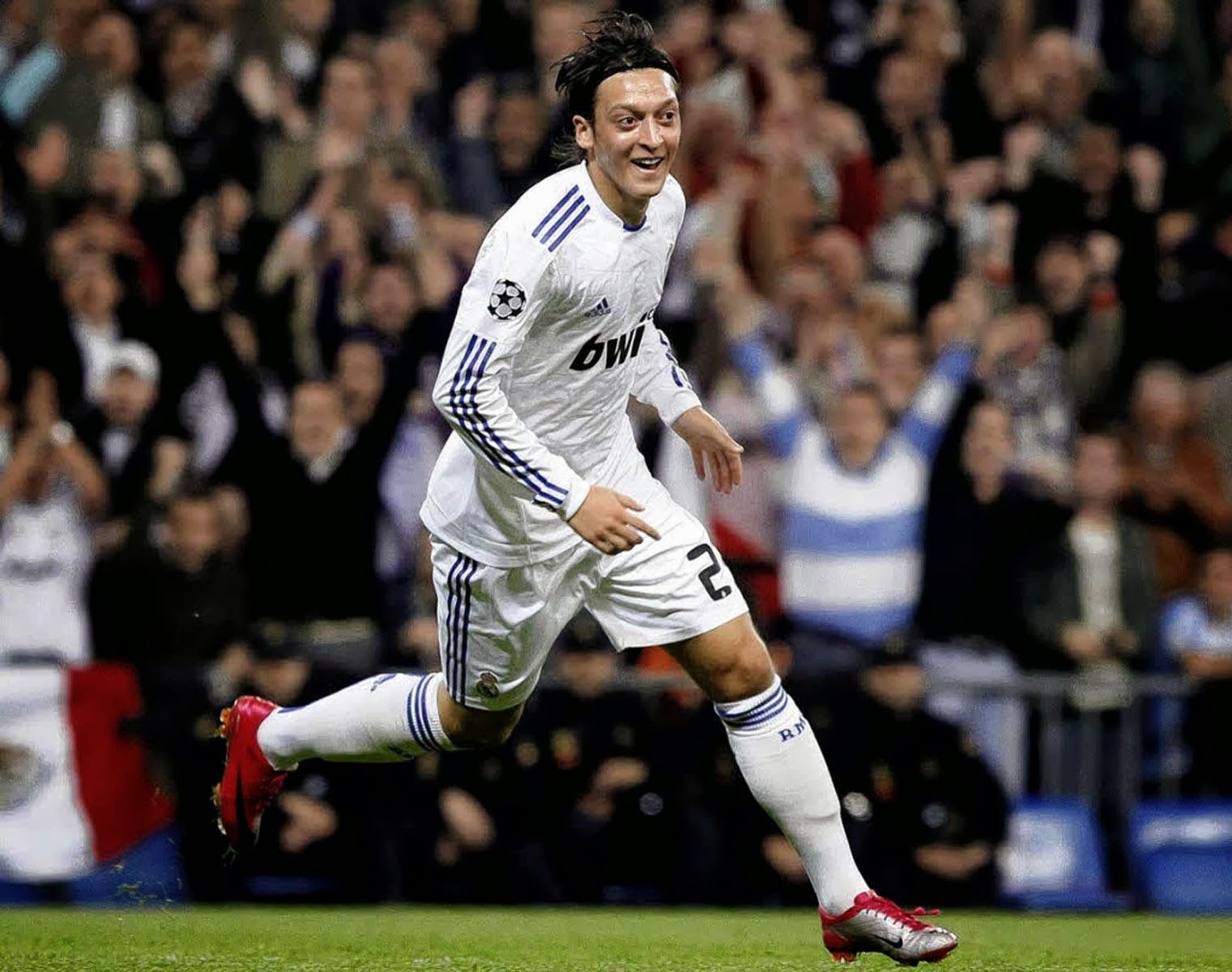 1521x1200 Sports World: Mesut Özil