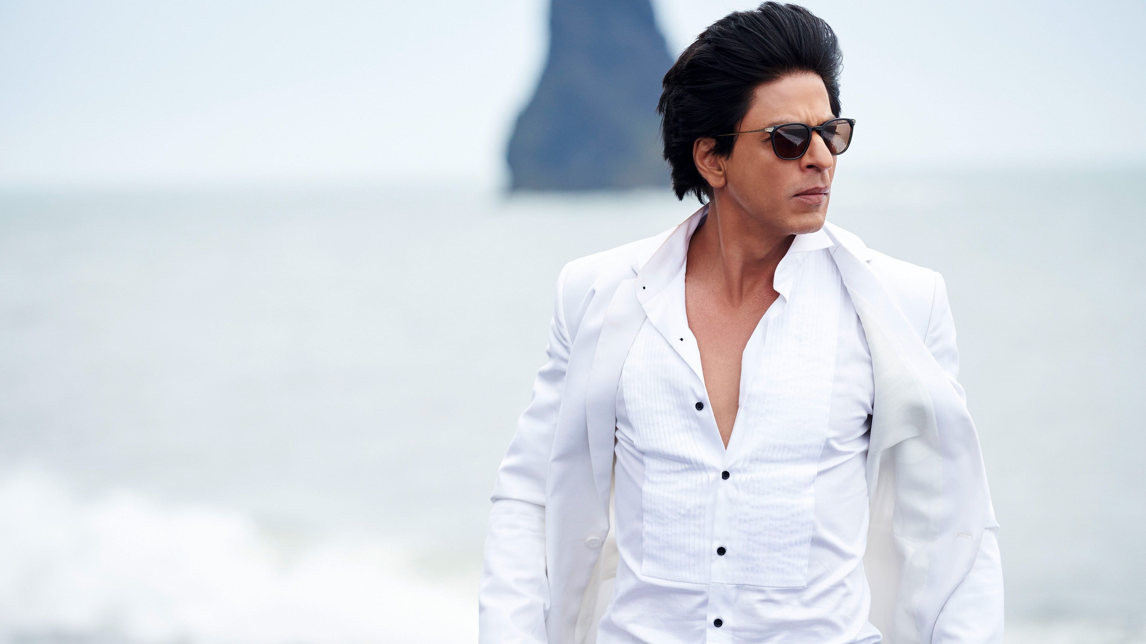 3840x2160 Shah Rukh Khan Wallpaper