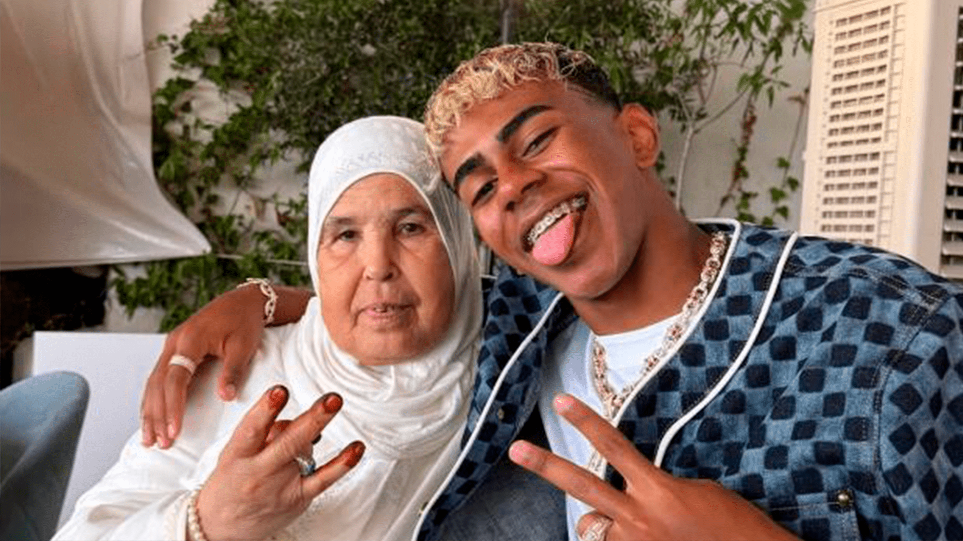 1920x1080 Lamine Yamal Reveals His Family's Tough Story: “My Grandmother Came Alone, Sneaking Onto the Bus”