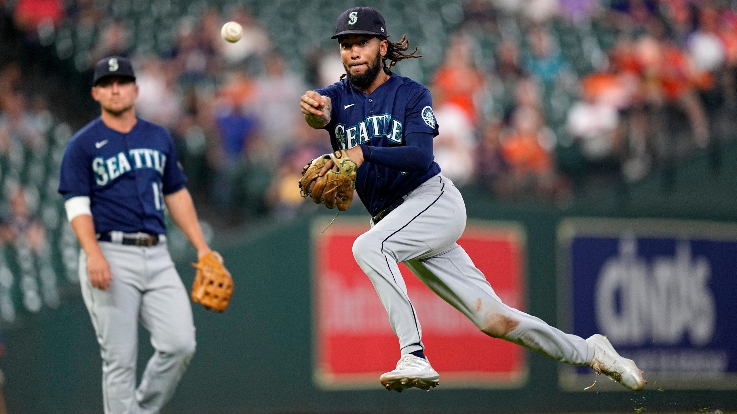 2560x1440 Mariners Sign SS J.P. Crawford To $51M, 5 Year Contract