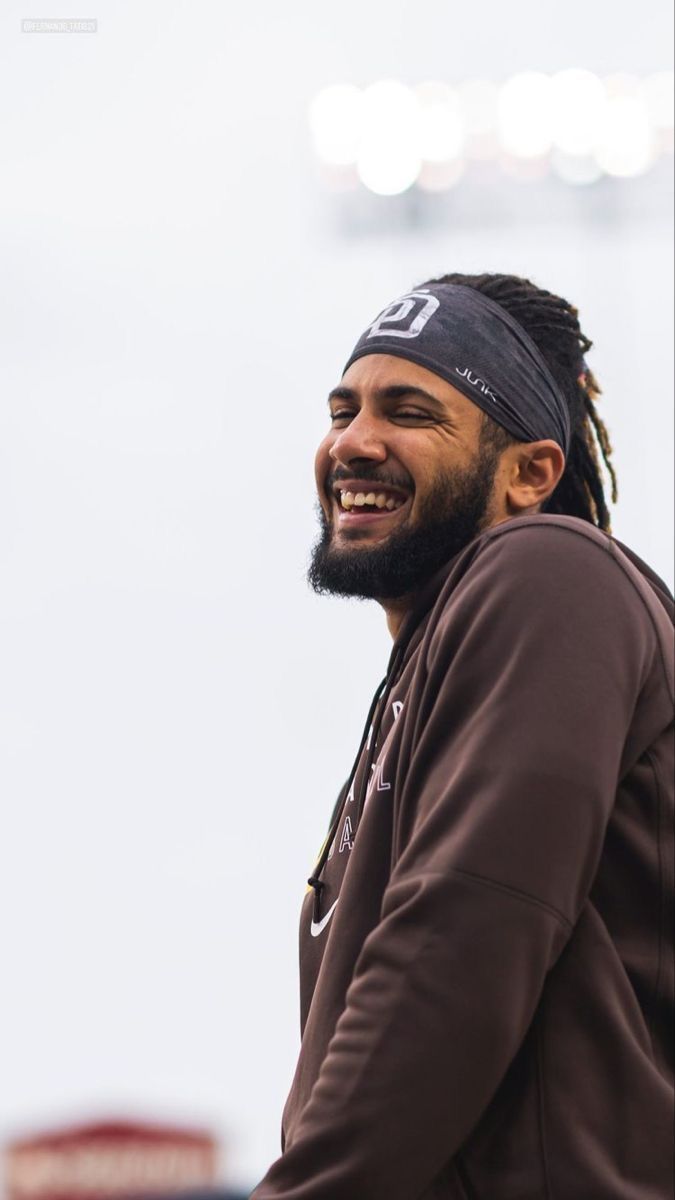 675x1200 Jp crawford wallpaper. Cleveland guardians wallpaper, Jr, Tj