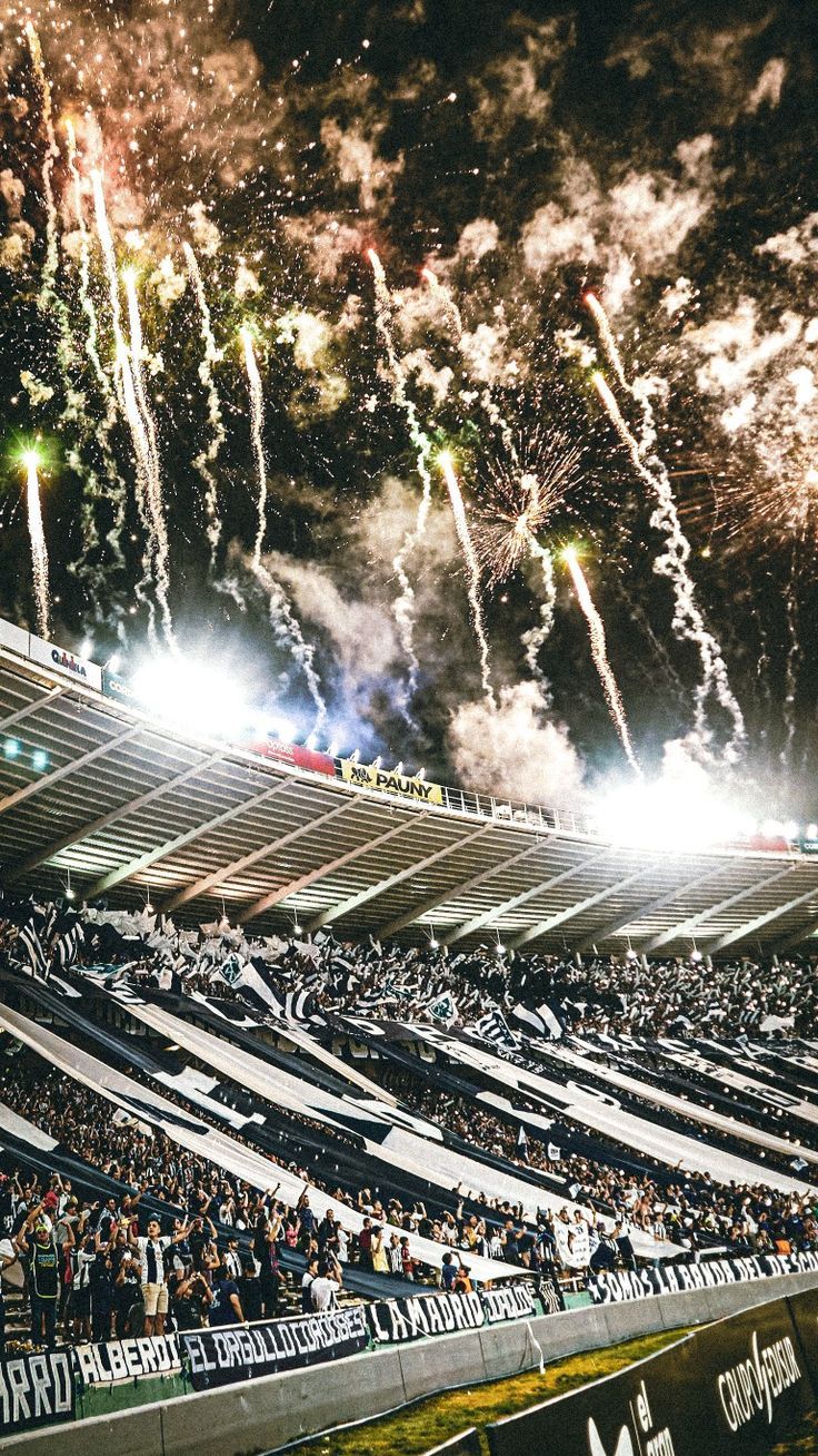 736x1308 Talleres de Cordoba