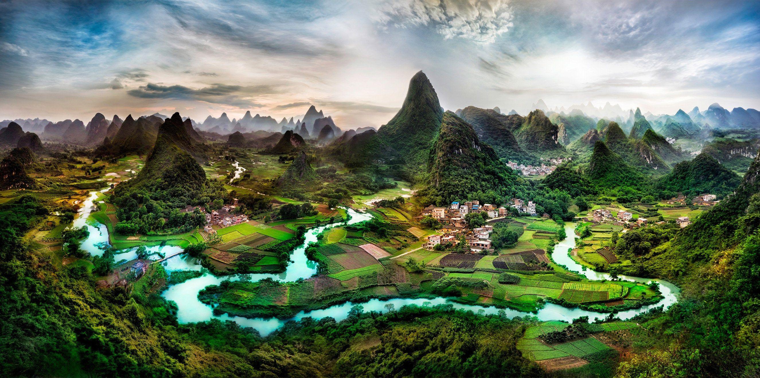 2650x1320 The green hills of Li River, Guangxi, China Wallpaper [2650x1320]