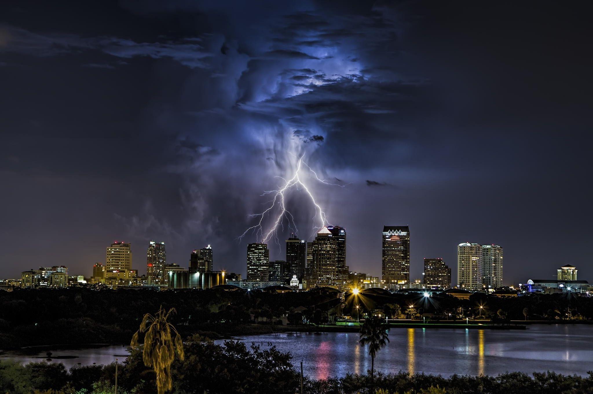 2048x1360 Tampa, Florida, USA, City, Cityscape, Lightning, Clouds, Night, Storm, Nature Wallpaper HD / Desktop and Mobile Background