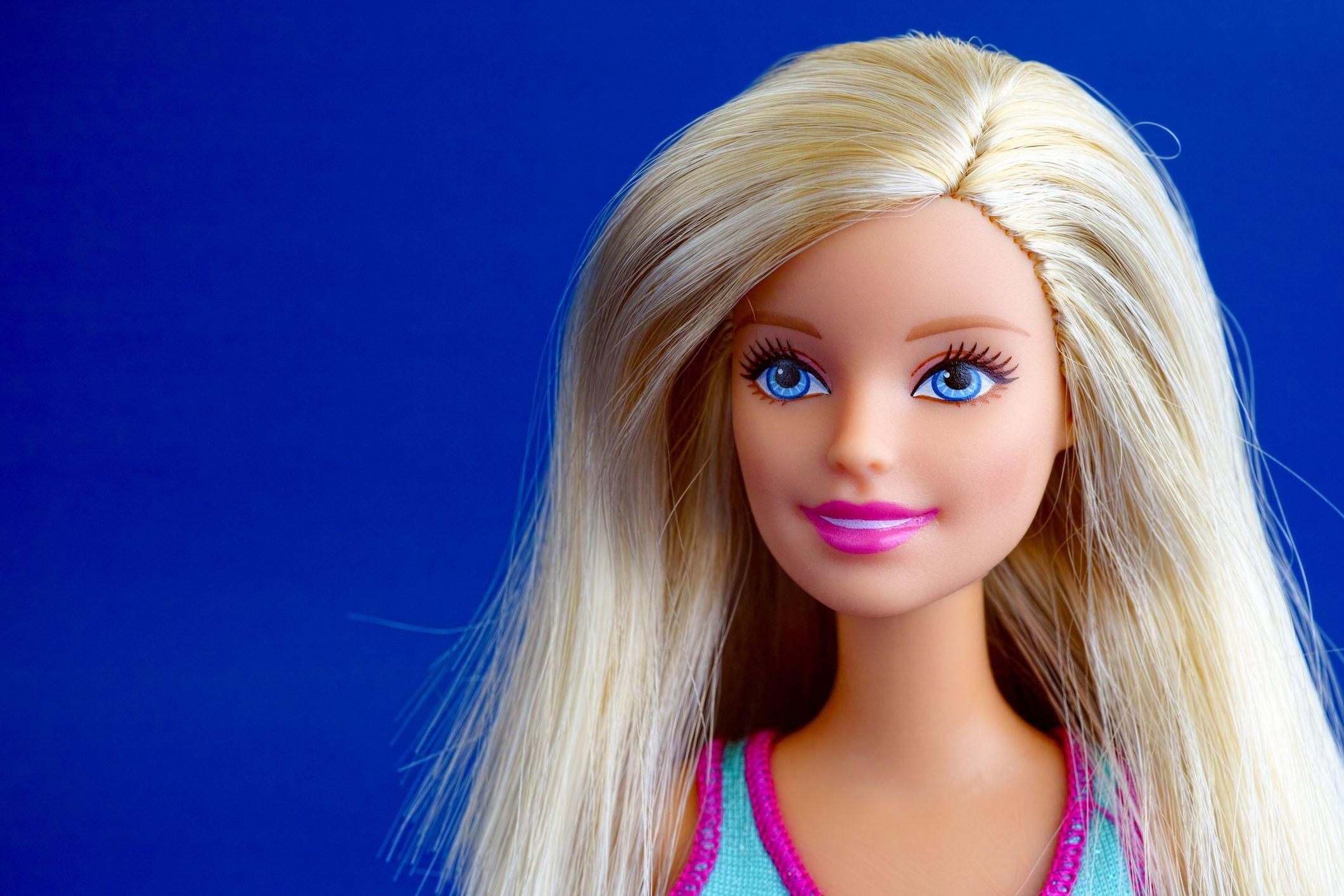 2121x1414 Barbie Doll Facts and Trivia About Barbies