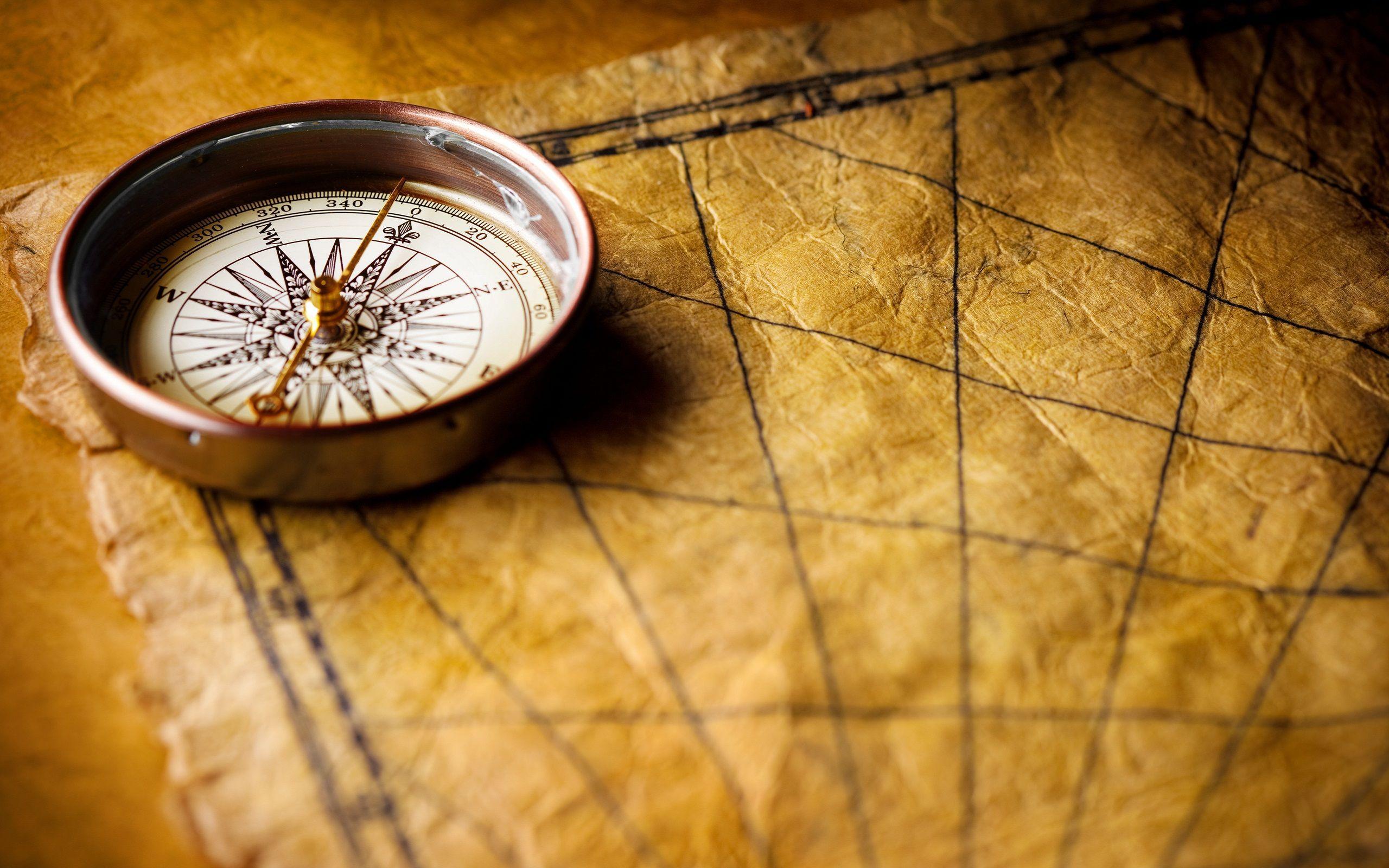 2560x1600 Compass On Old World Map HD Wallpaper
