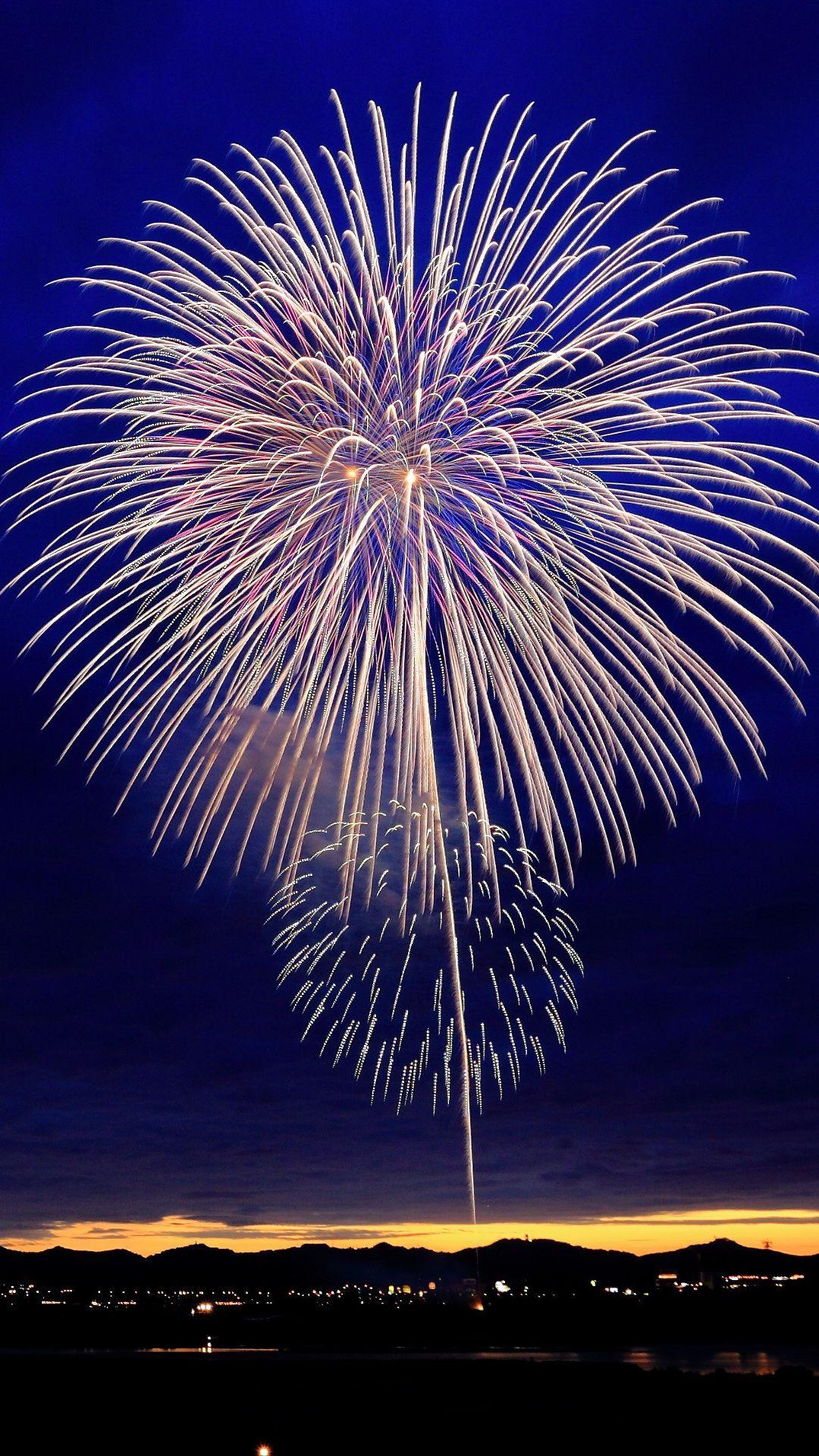 1080x1920 Happy New Year firework wallpaper