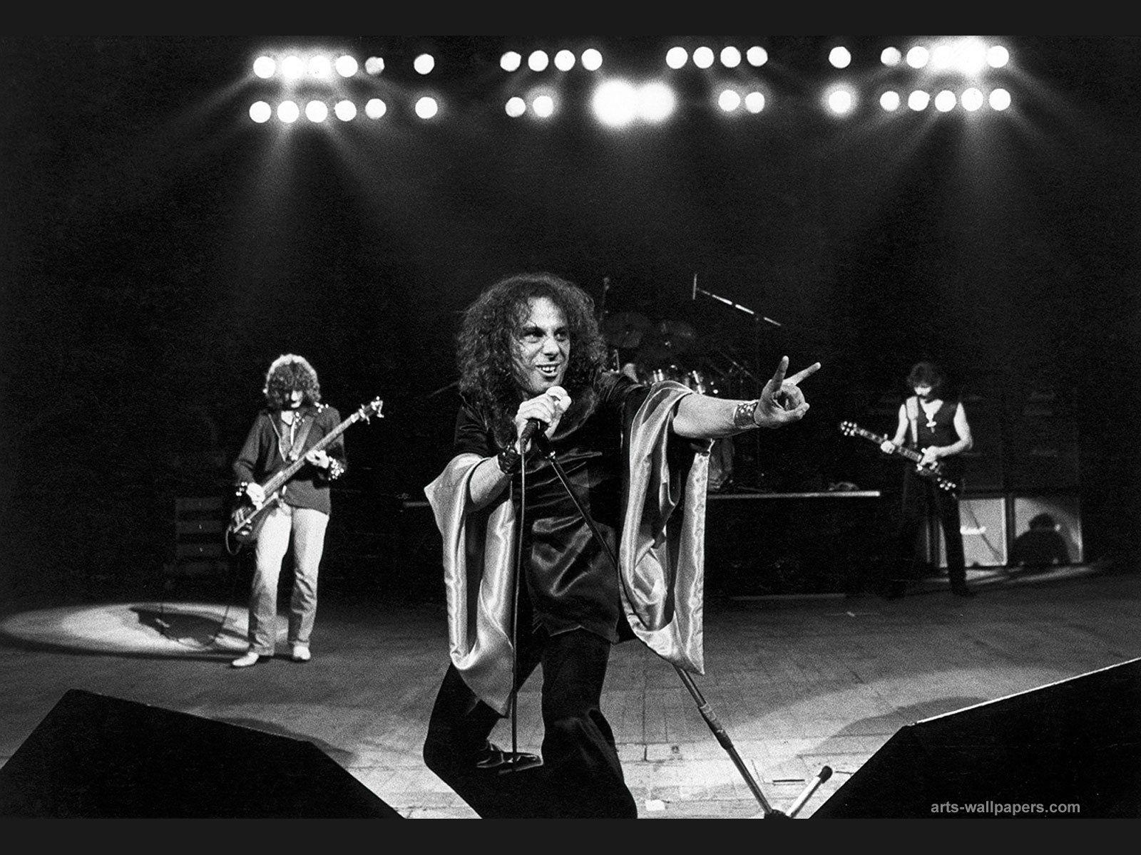 1600x1200 Ronnie James Dio Wallpaper