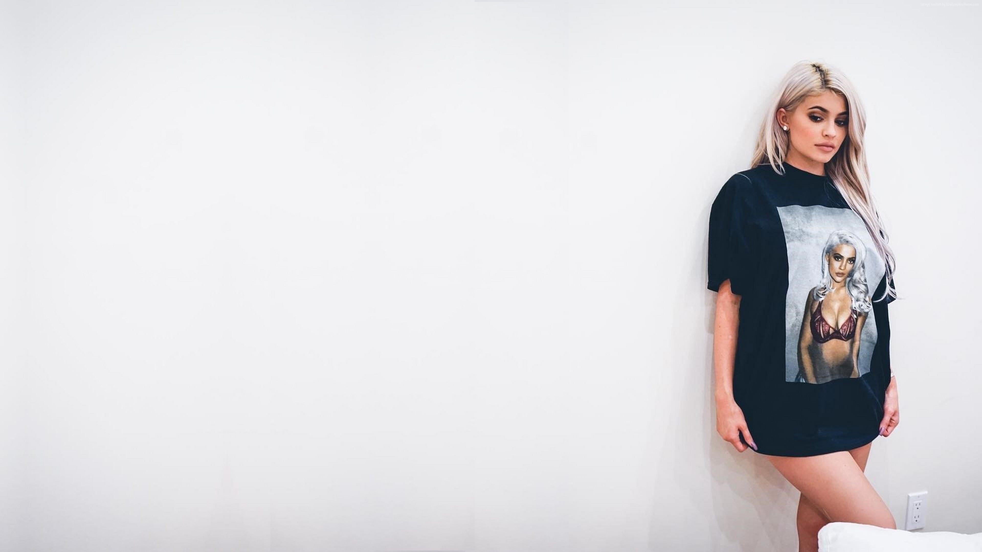 3840x2160 Kylie Jenner HD Wallpaper