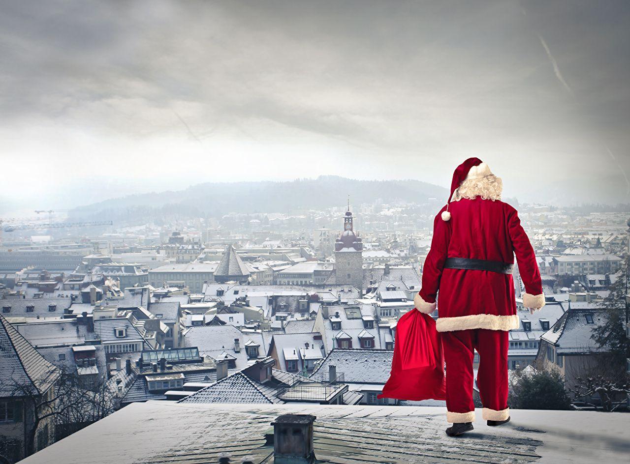 1280x944 Desktop Wallpaper Christmas Santa Claus Snow Gifts Houses Holidays
